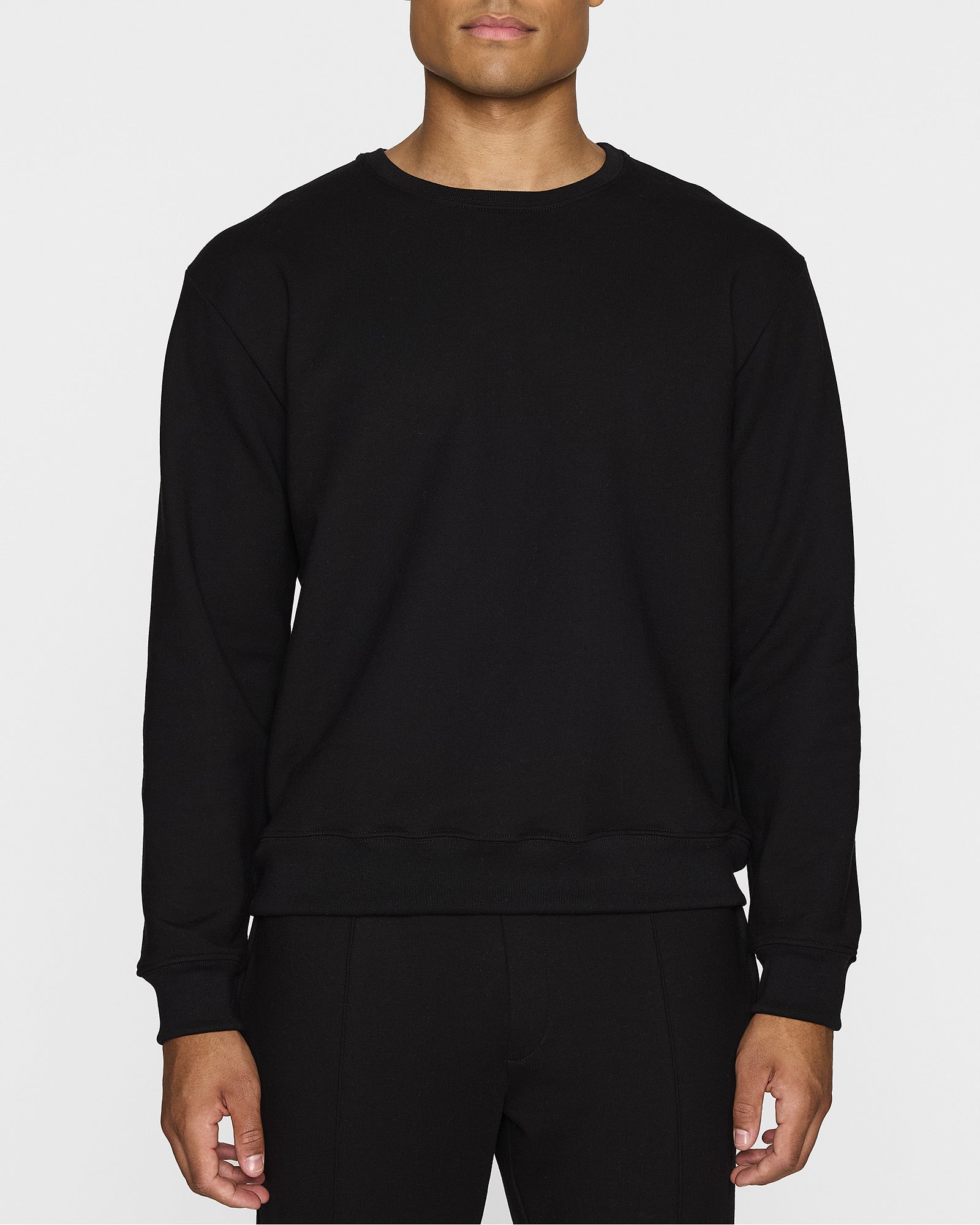 The Luxe Men's Crew_1