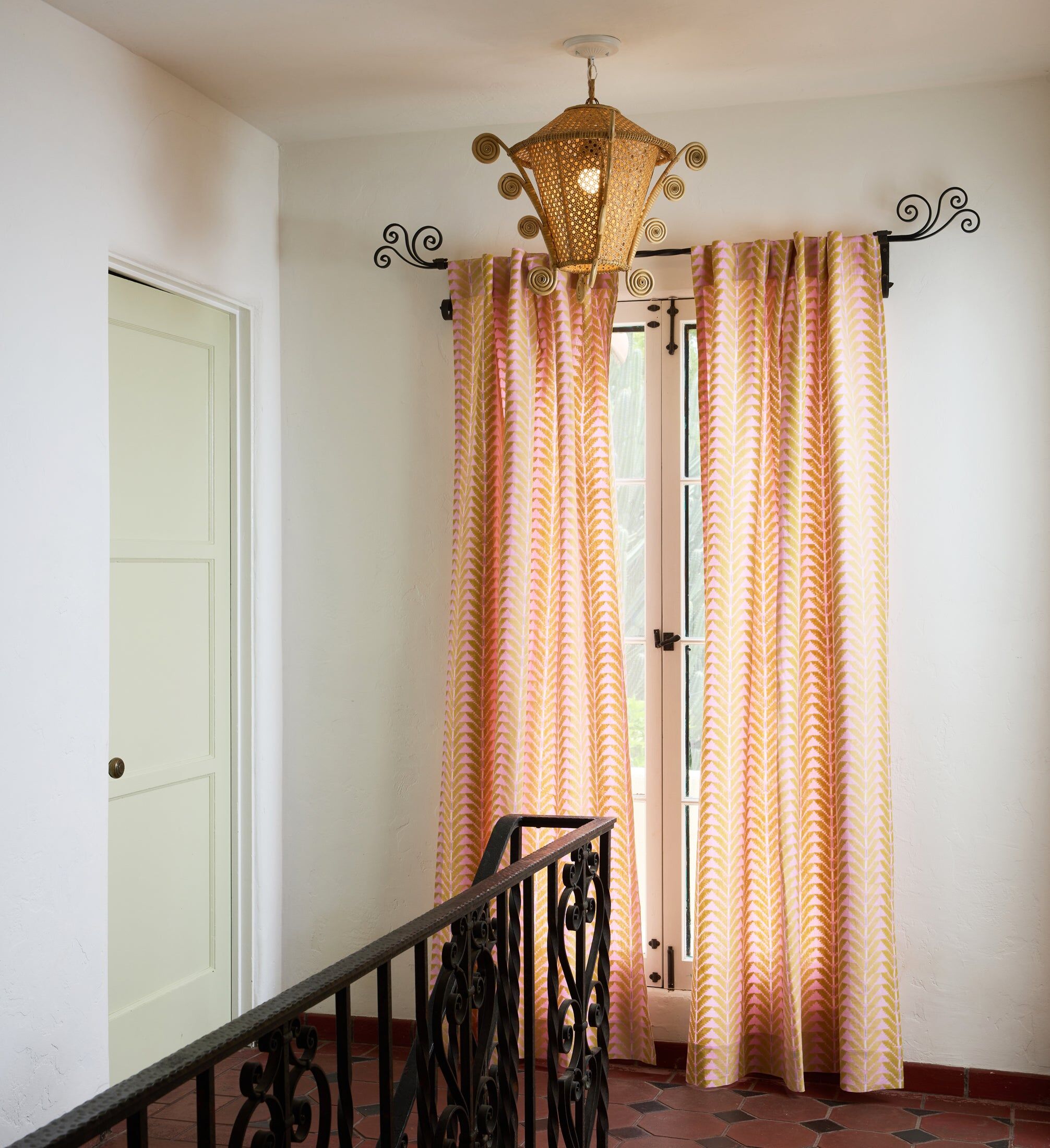 Darts Curtain | Orchid_2