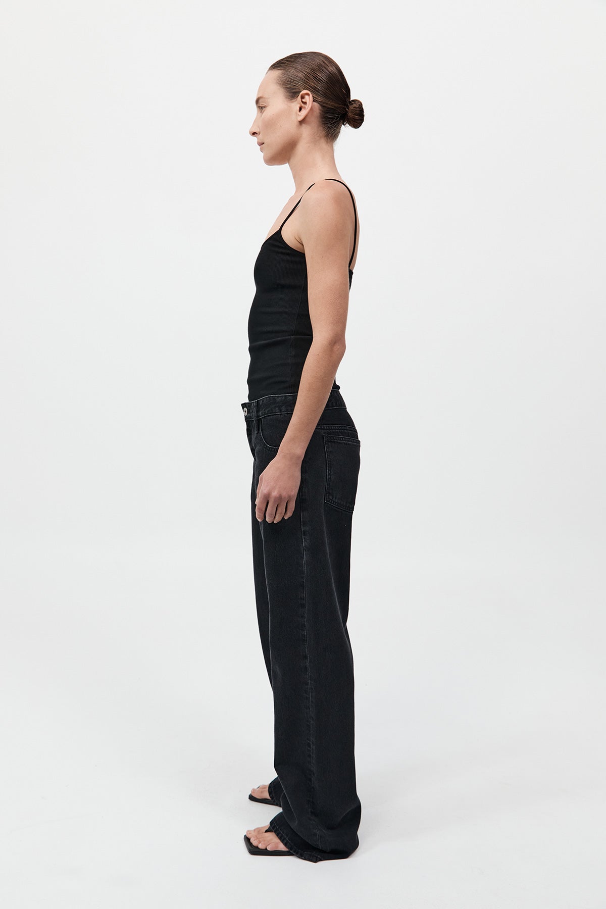 90s low rise jeans washed black 2