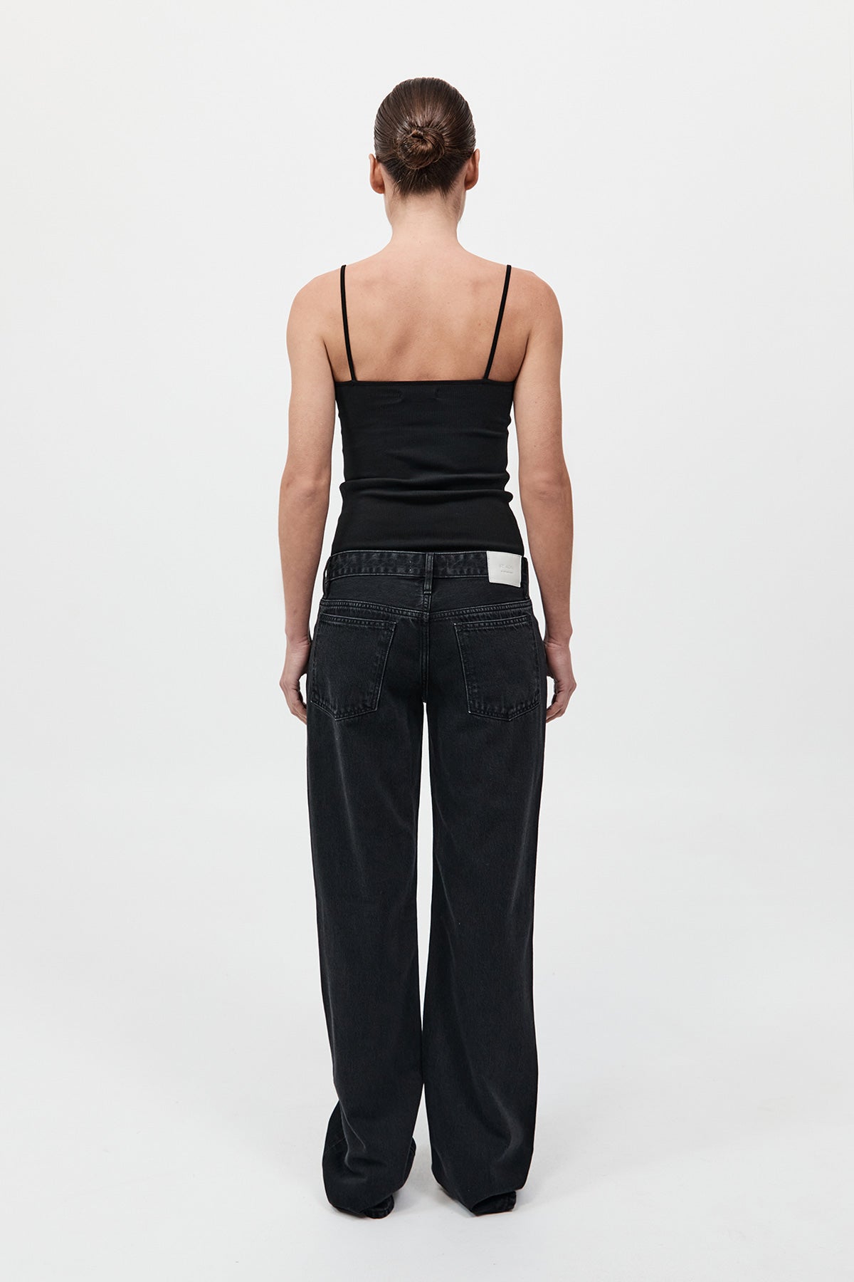 90s low rise jeans washed black 3