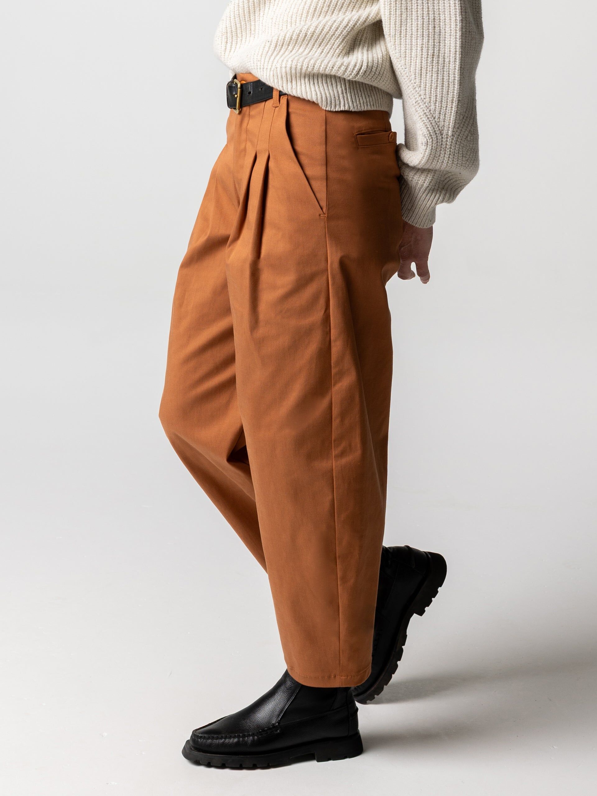 amy powney finisterre womens pleat front trouser 3