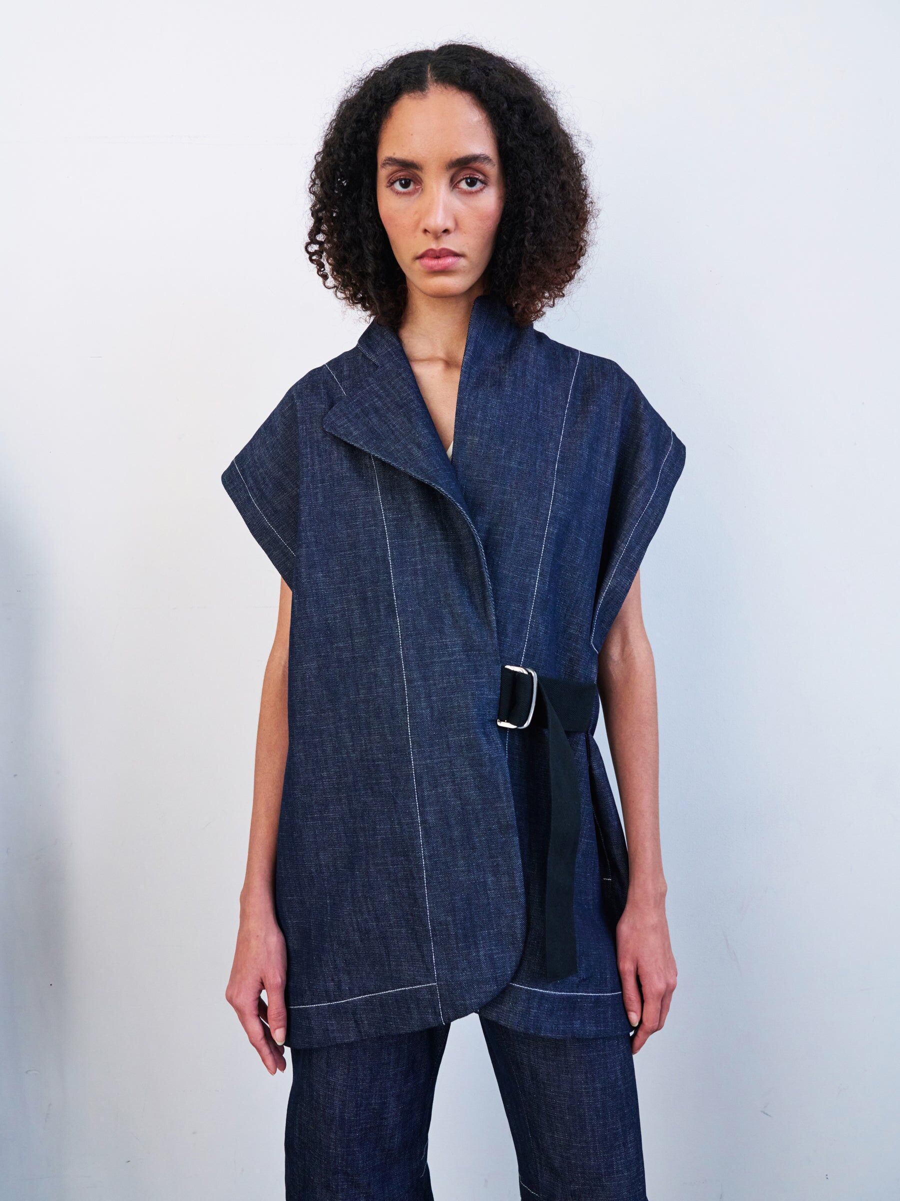 ari waistcoat 1