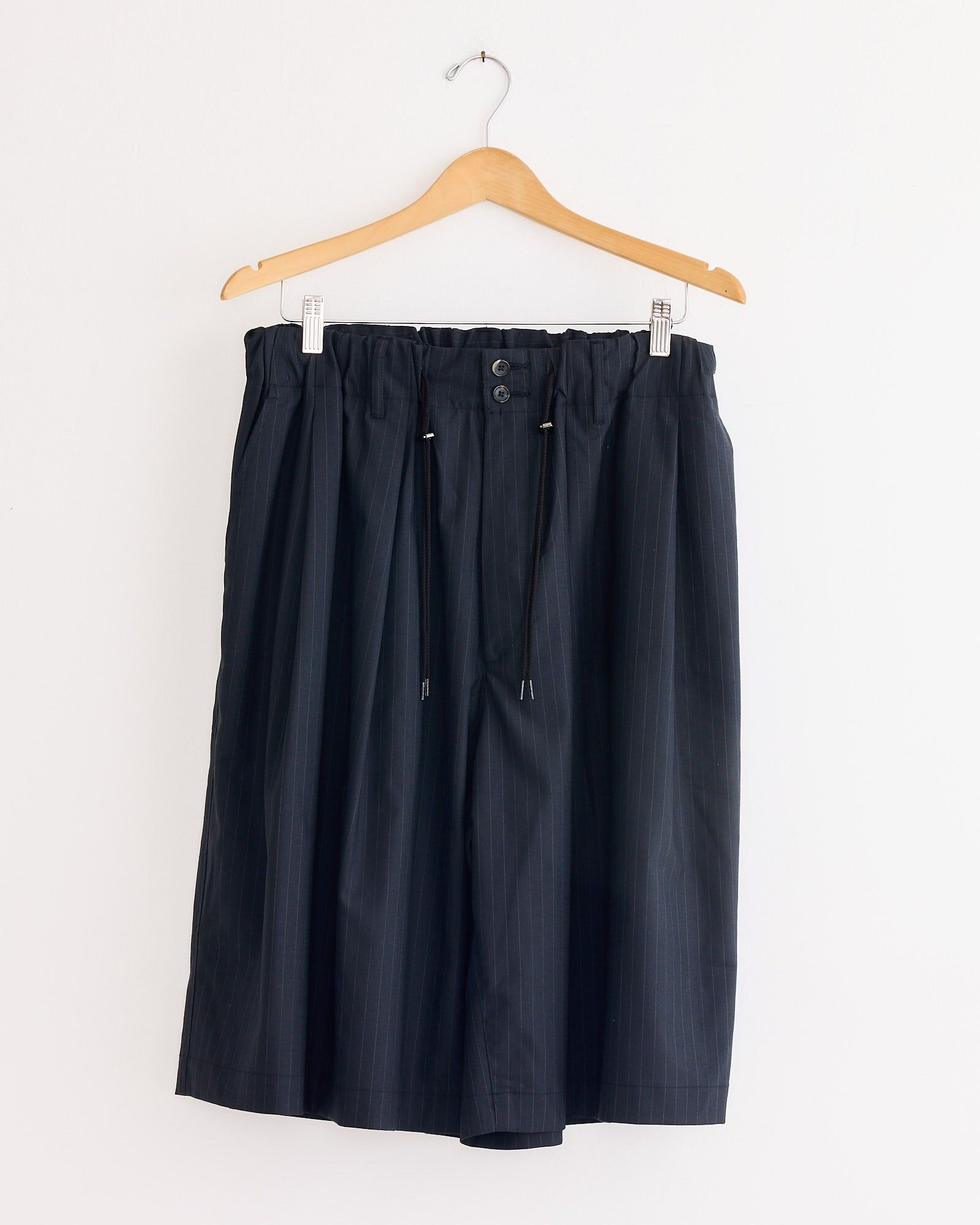 circular short tropical wool pant in black stripe 1