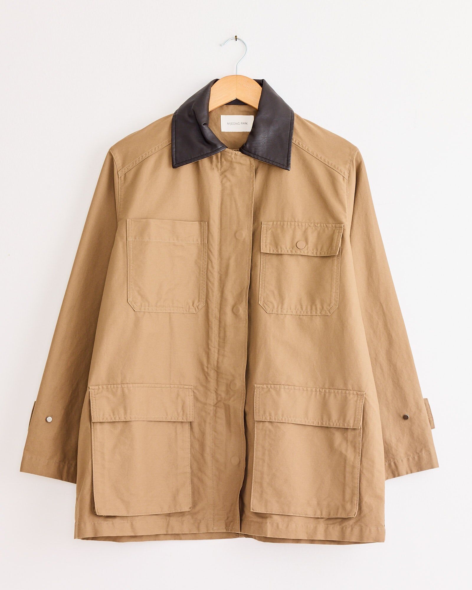 contrast collar work jacket in dark beige 1
