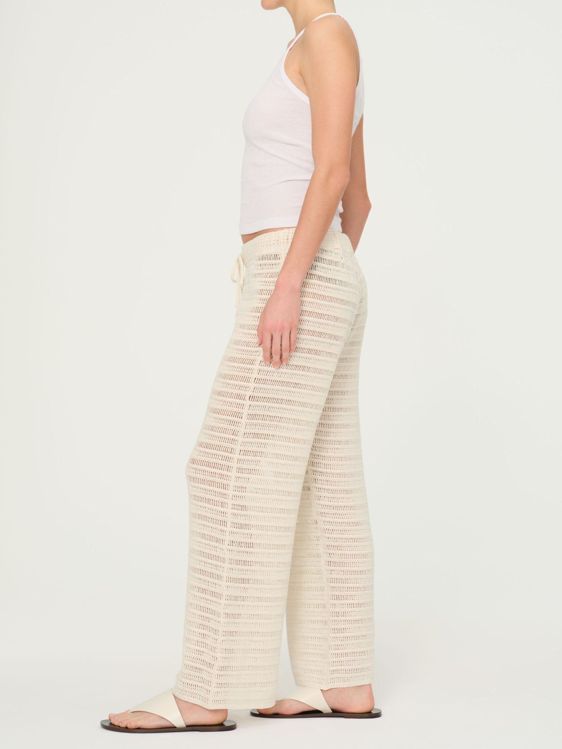 drue straight low rise 31 cream 3
