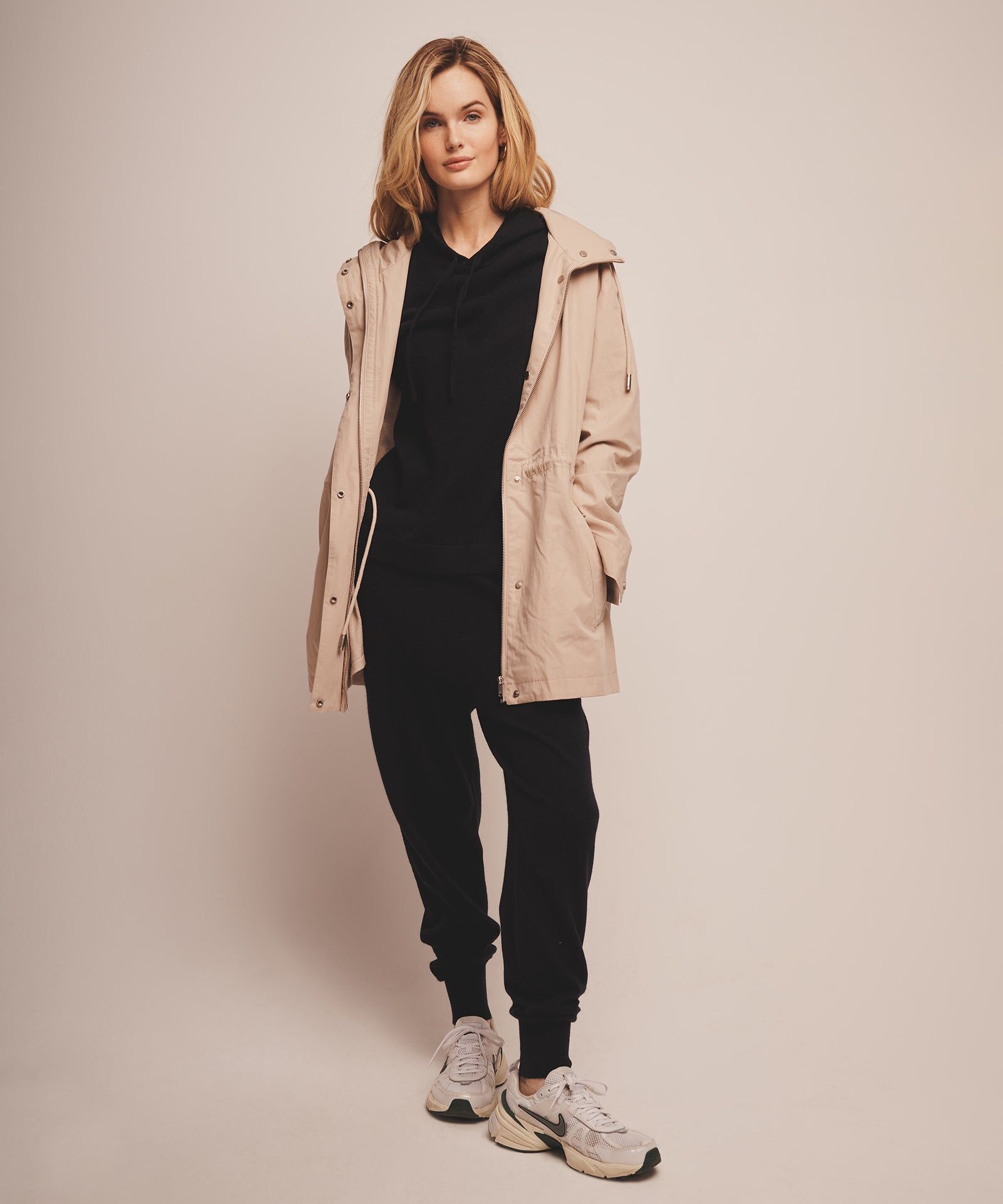 hooded raincoat with removable lining 1