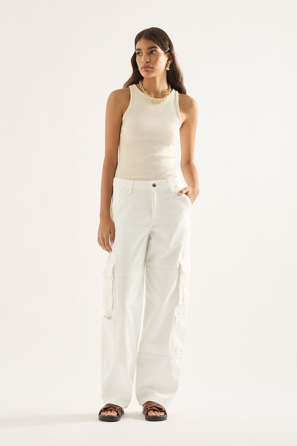 isla low slouchy cargo jean 1