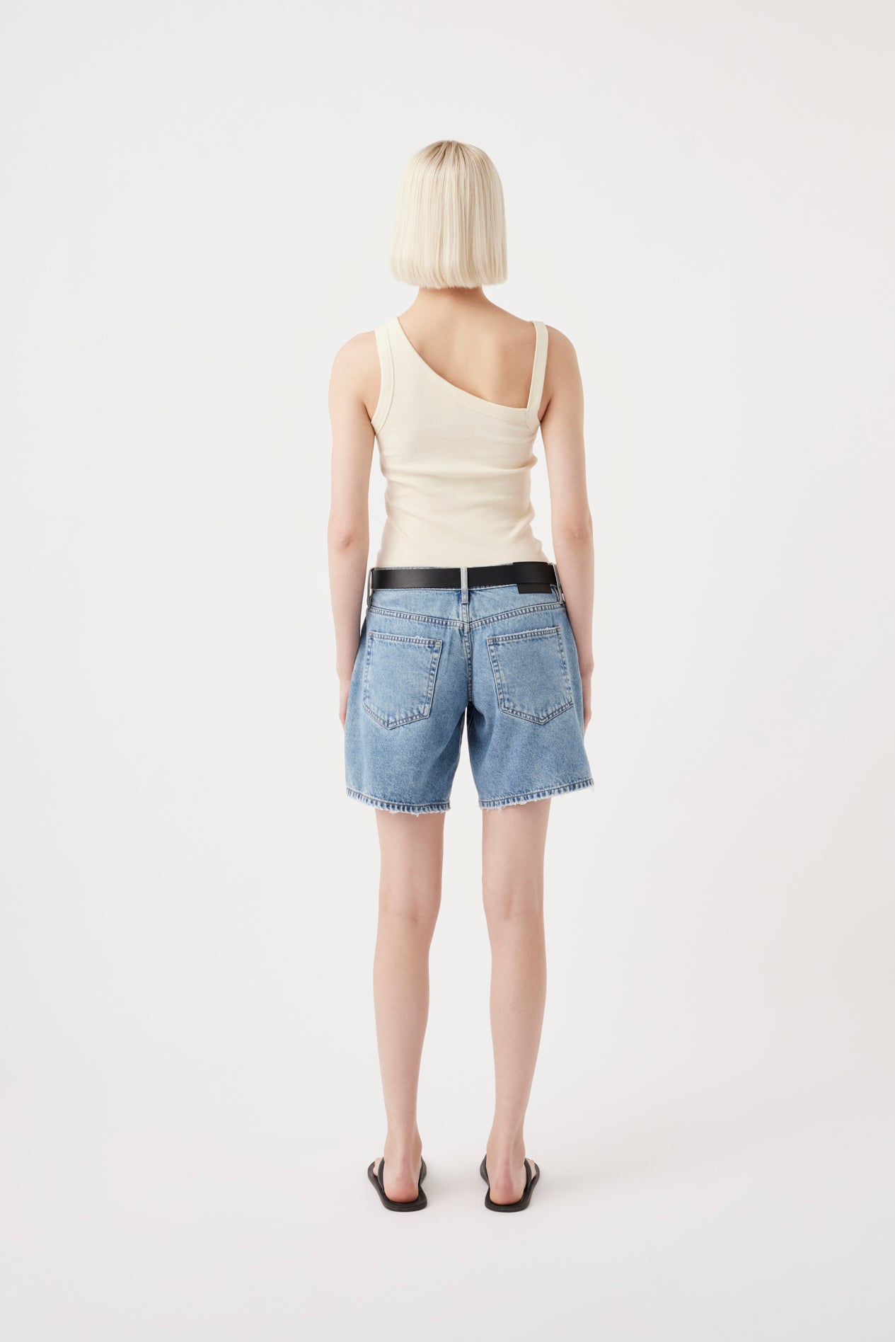 kira low bermuda short heirloom 3