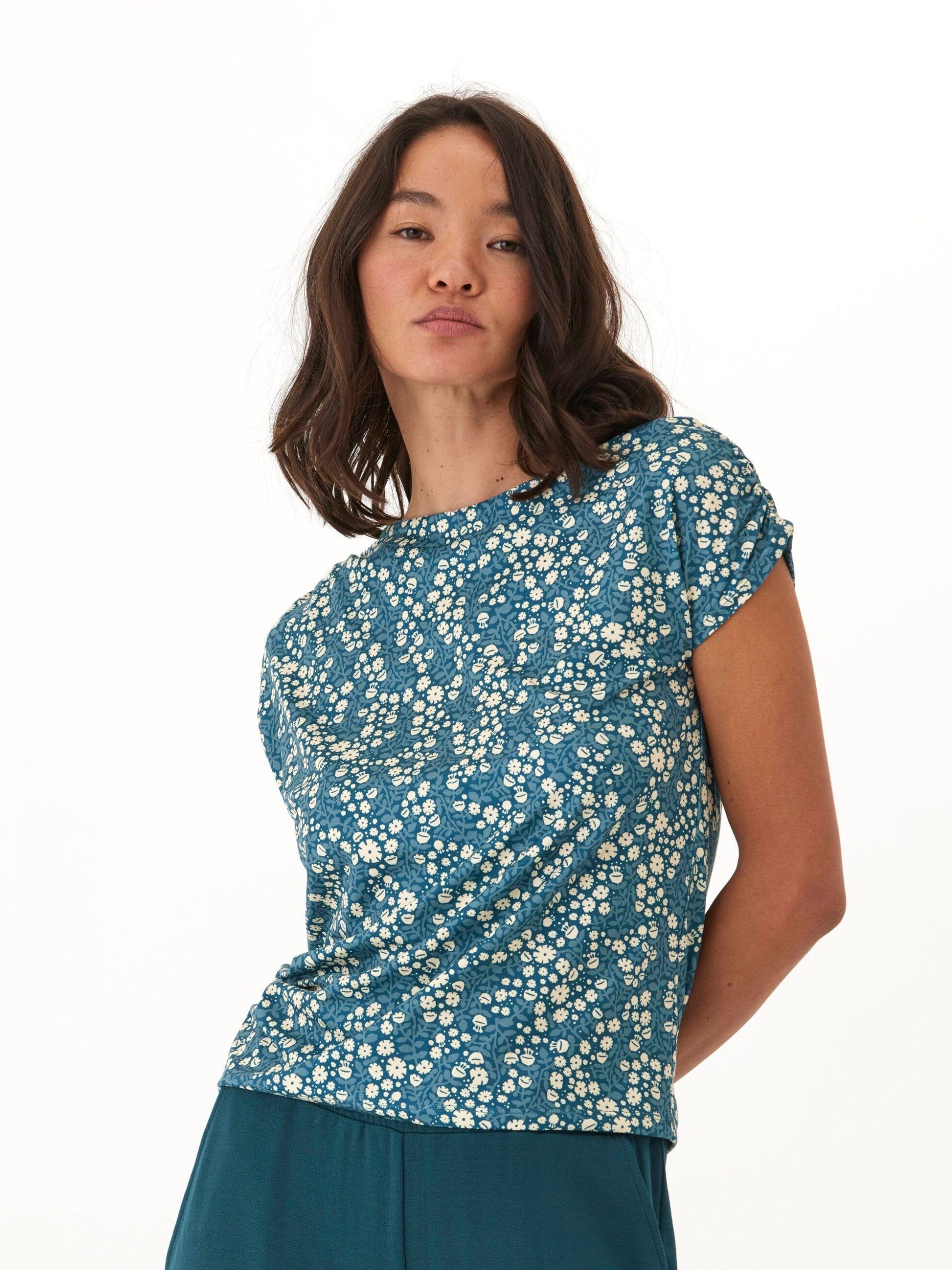 leoni micro bloom print off shoulder luxe jersey top 1