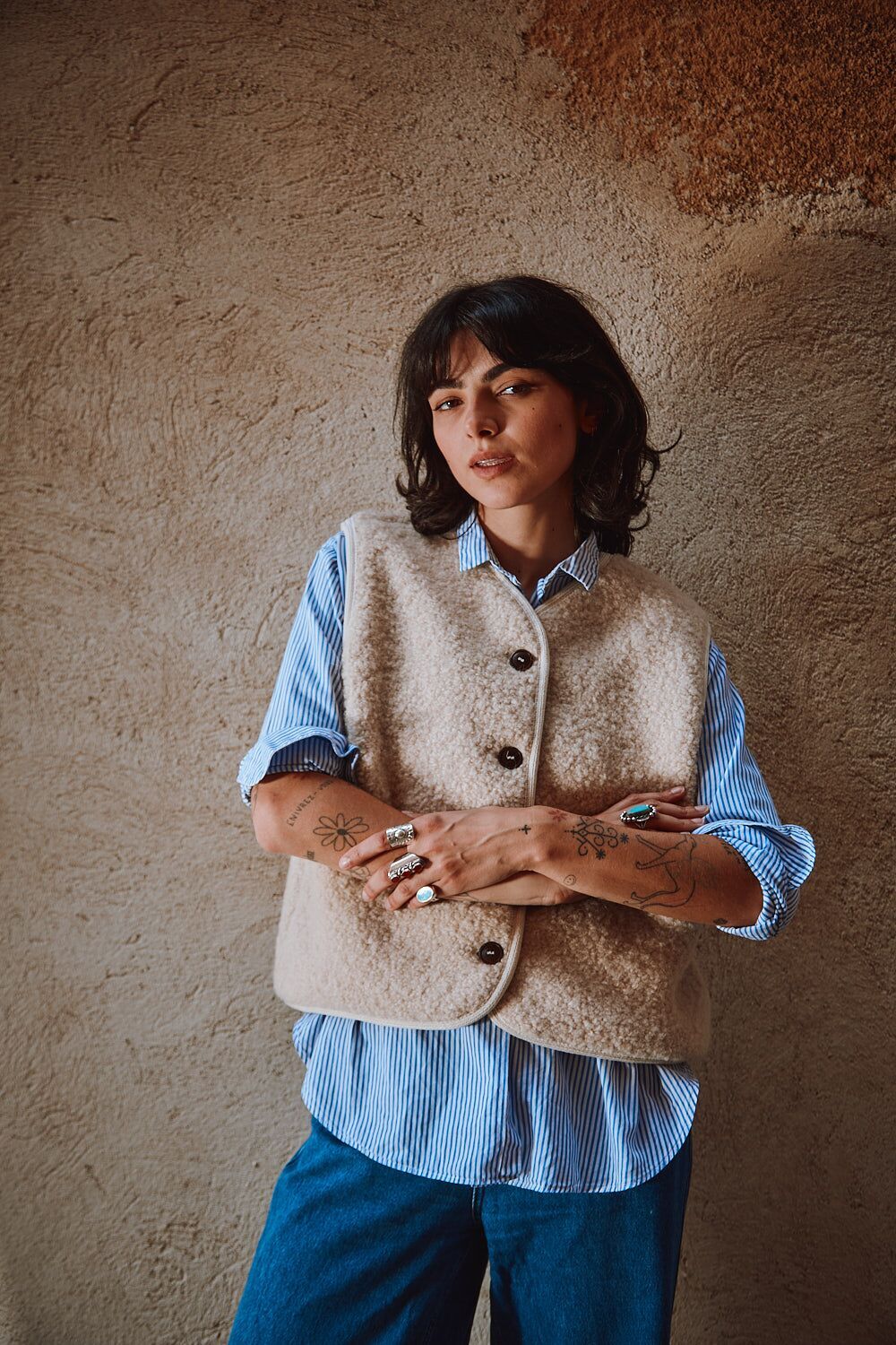luce shepherd vest in curly alpaca light beige 1