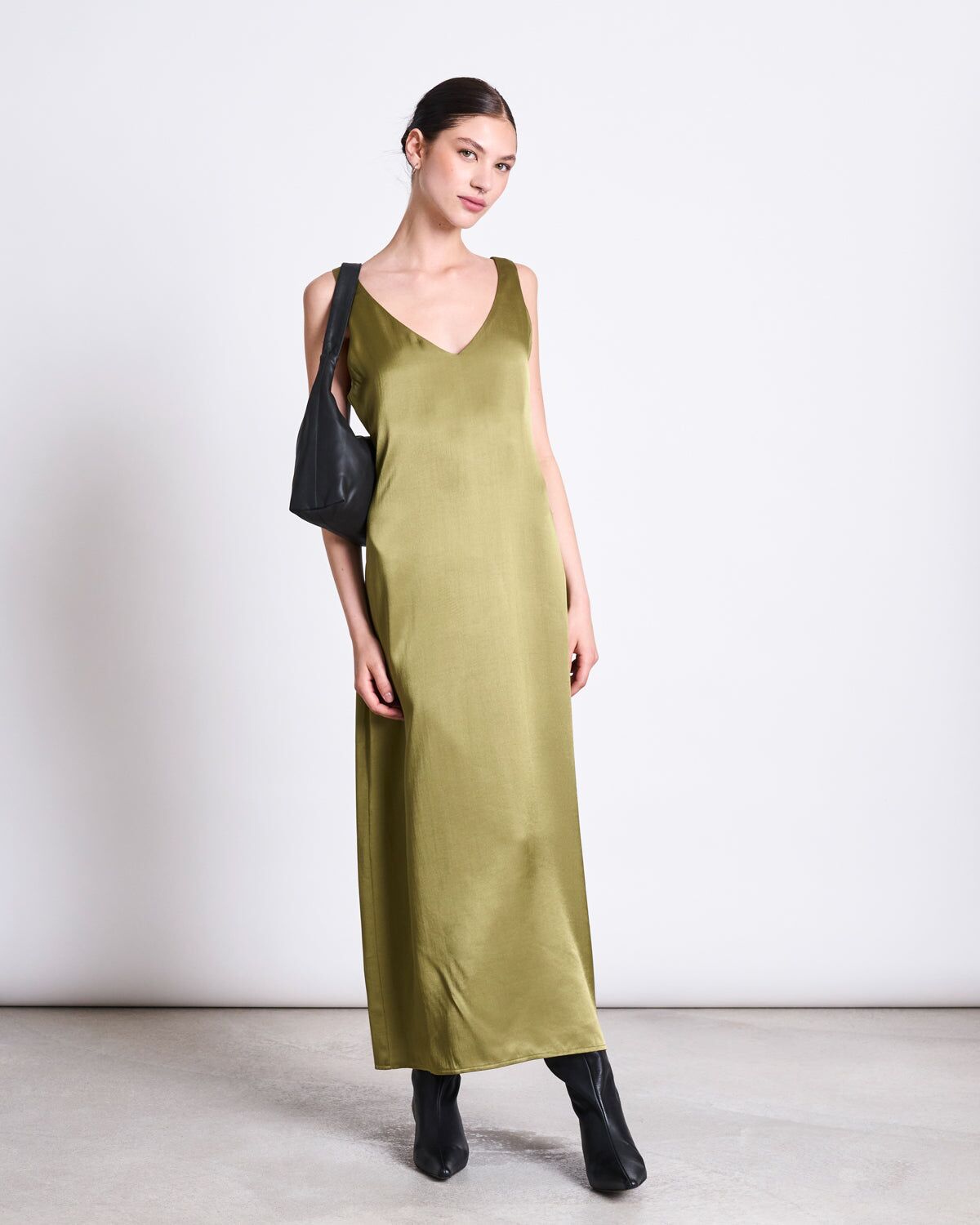 maxi dress benvie woody olive 1