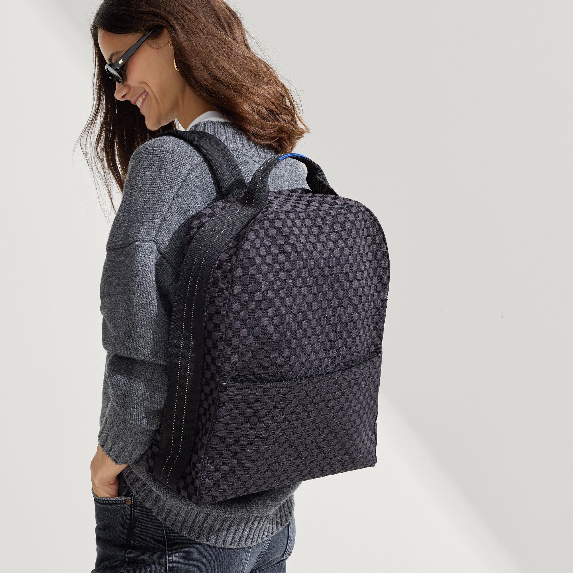 the backpack black sand 3