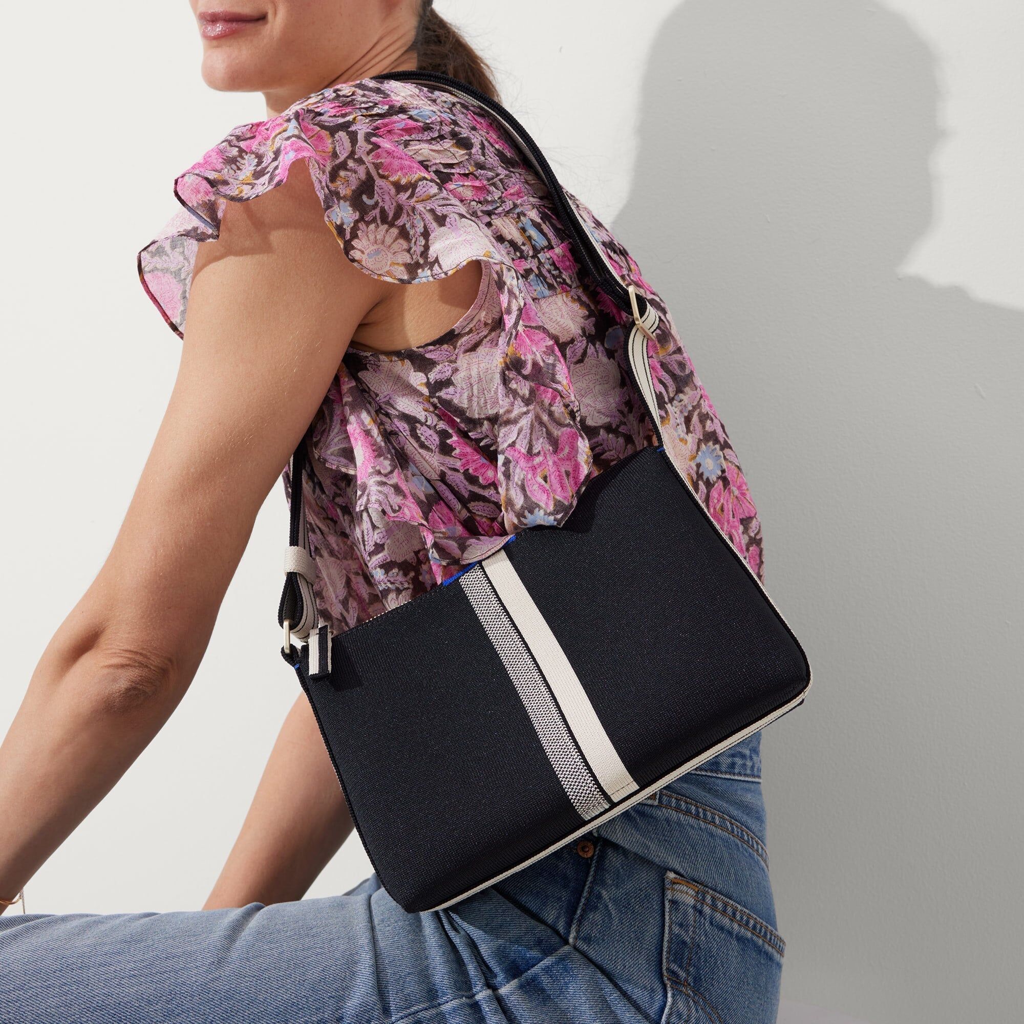the casual crossbody black and ivory stripe 3