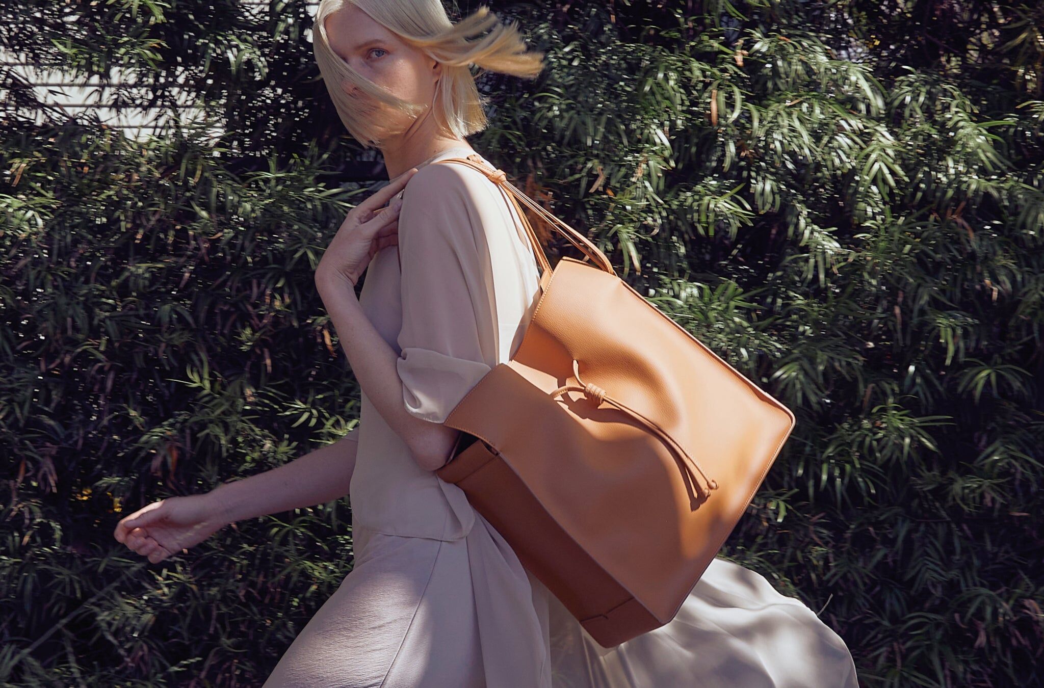 the large shopper 2