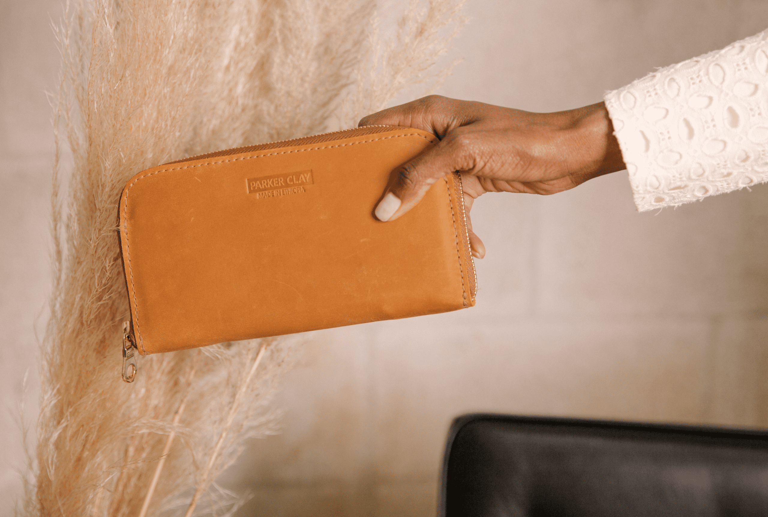 zahra leather accordion wallet 2