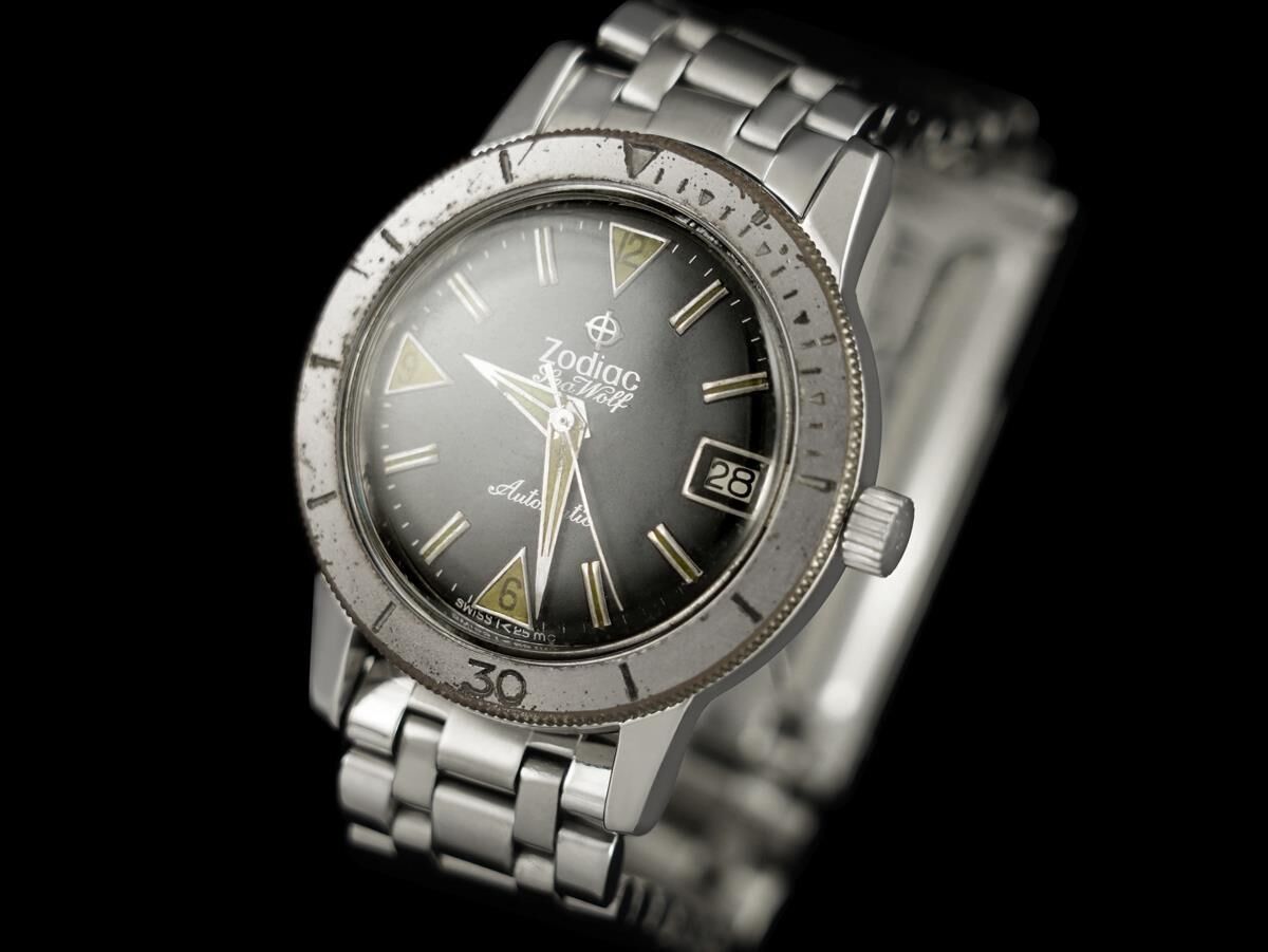 1970s Zodiac Sea Wolf Vintage Watch 3