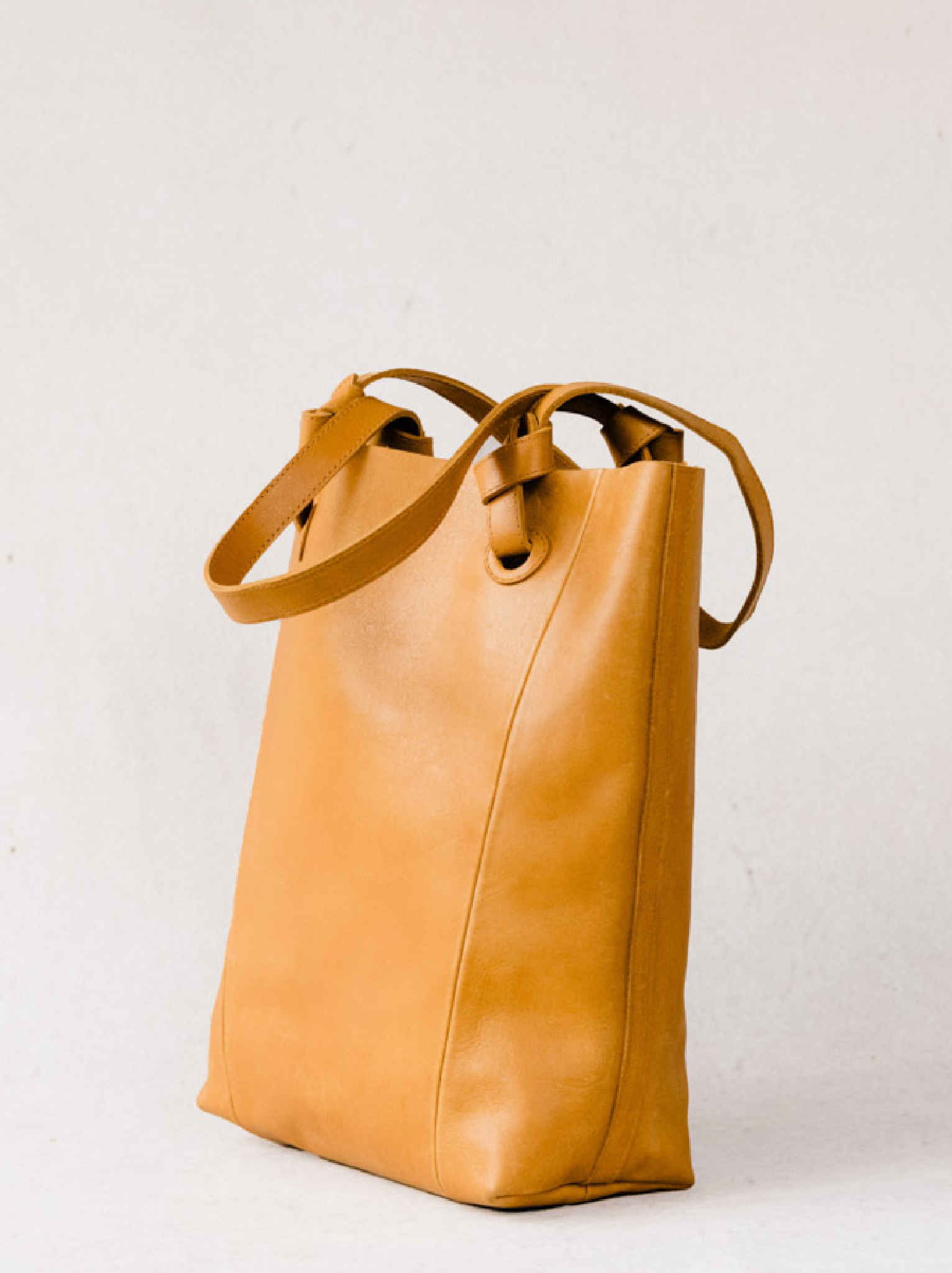 cait knotted tote 2