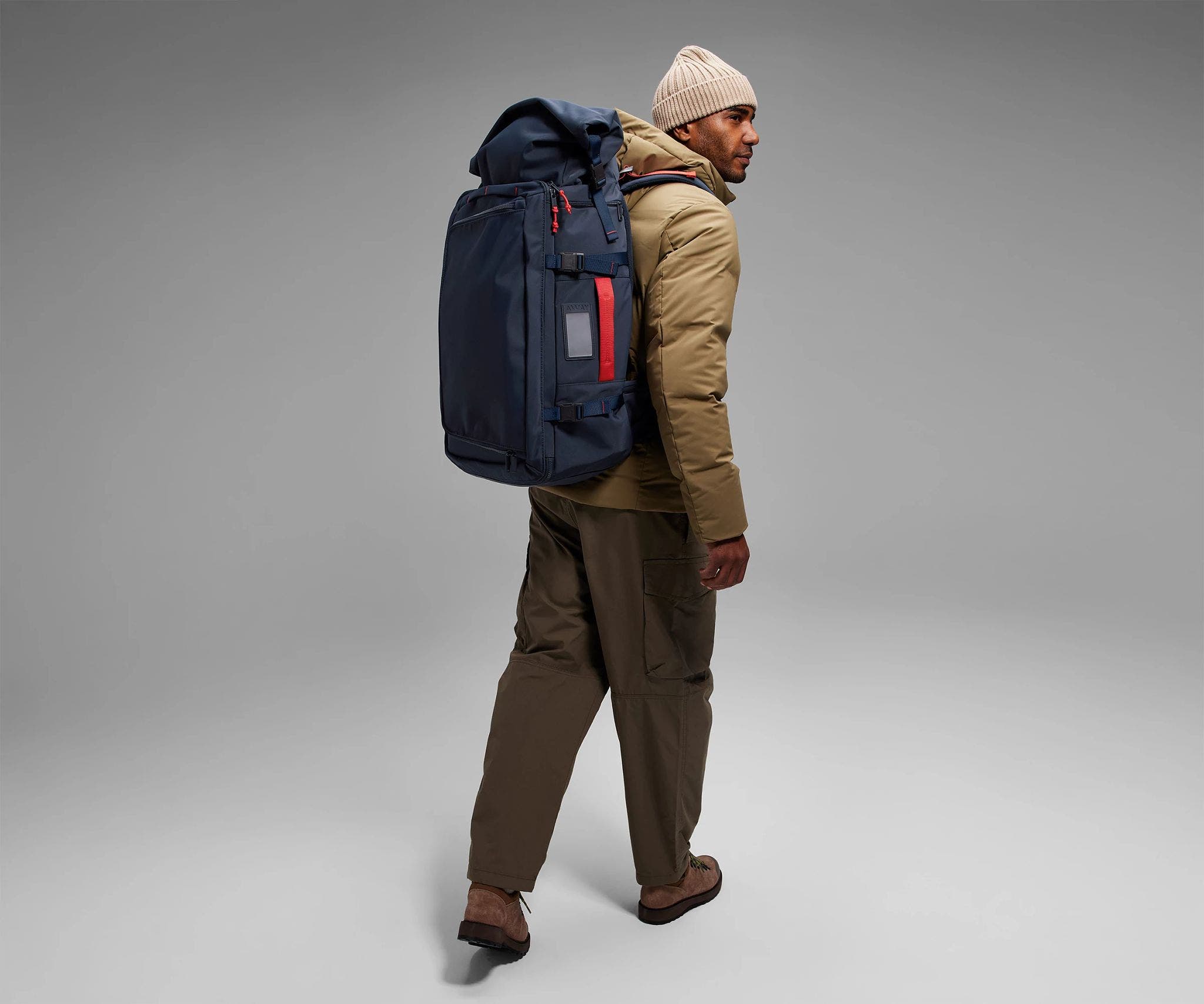 carry on boot bag 55l in navy blue 2