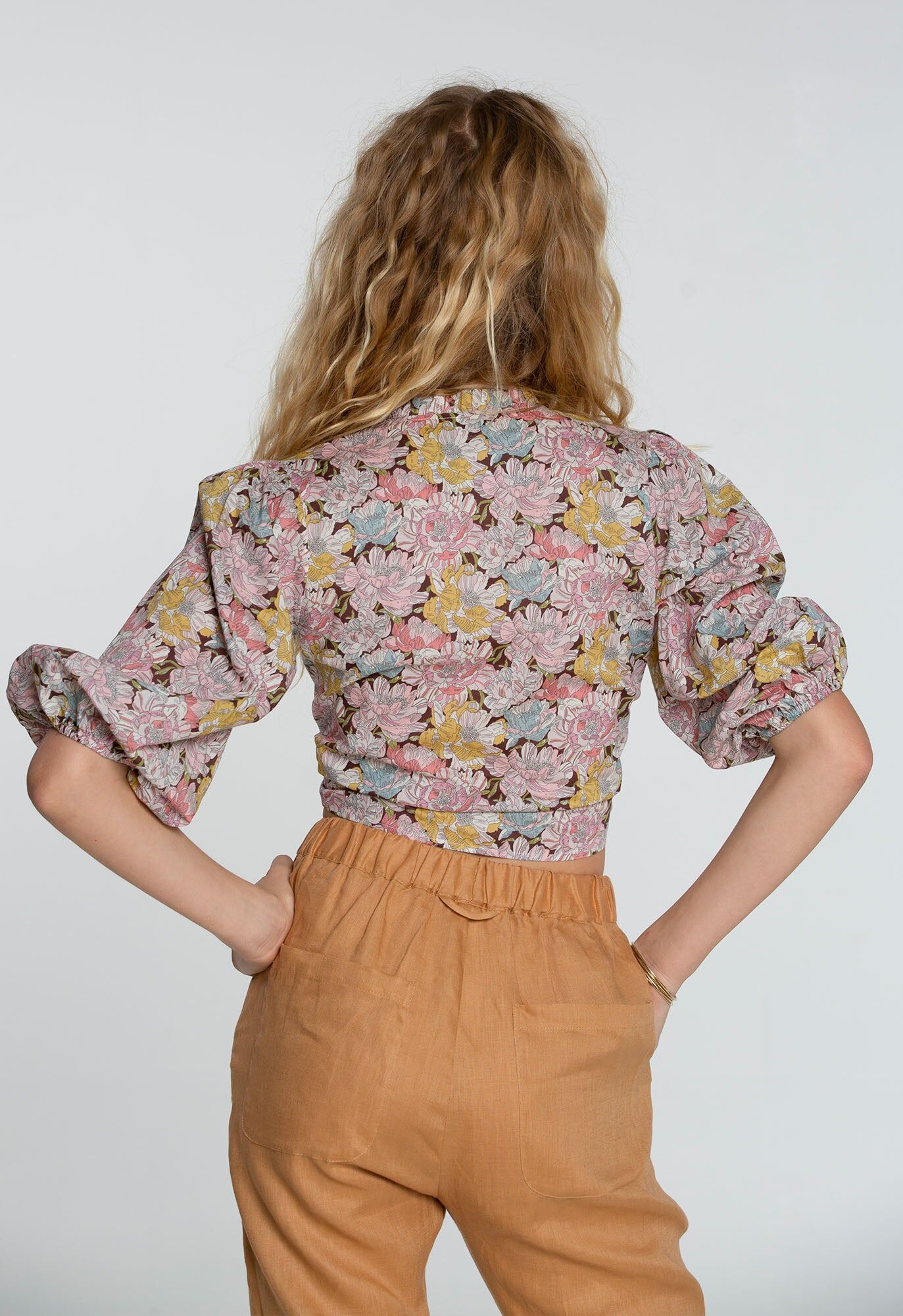 carta tie top in bordeaux floral 3