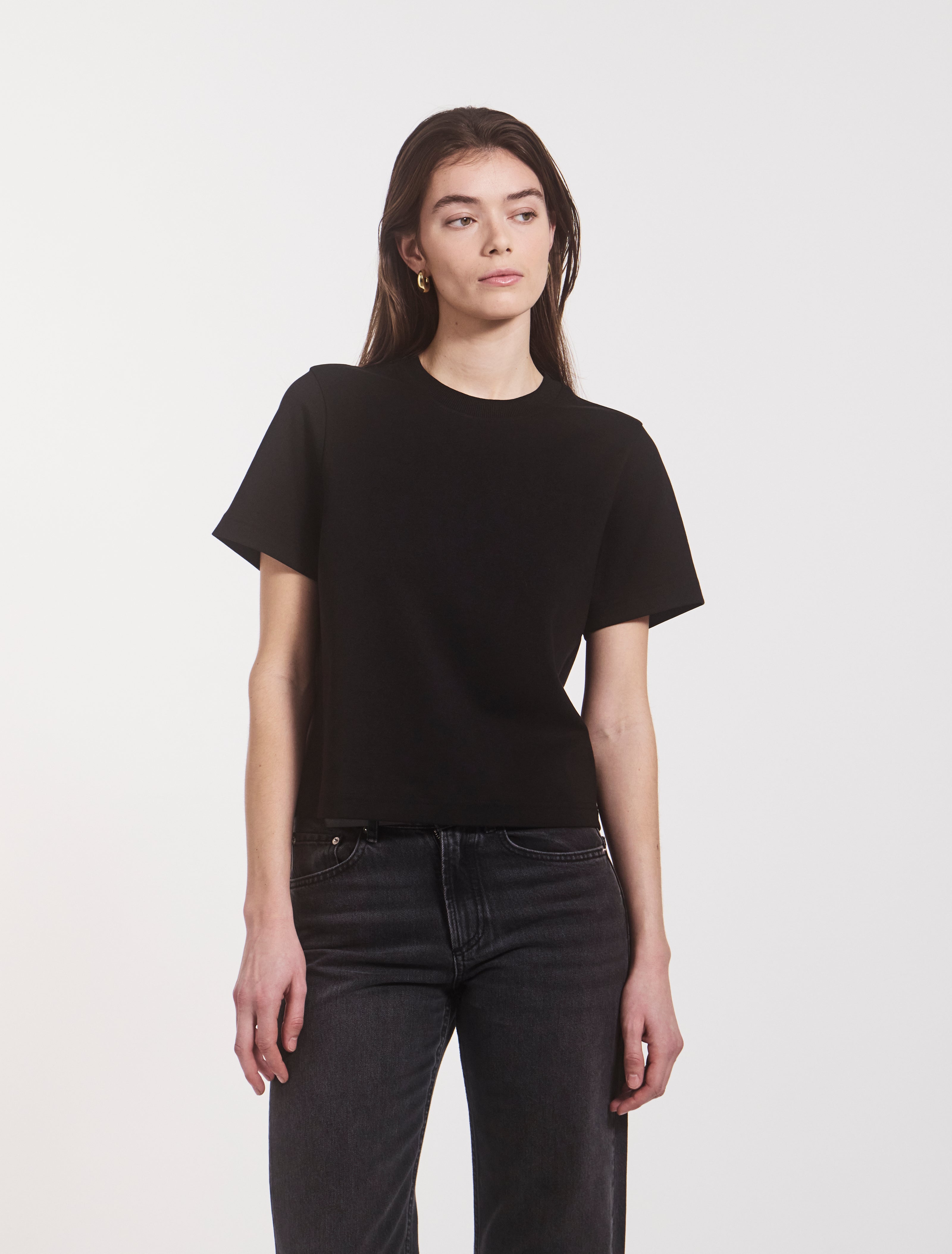 compact cotton boxy t shirt in black 2