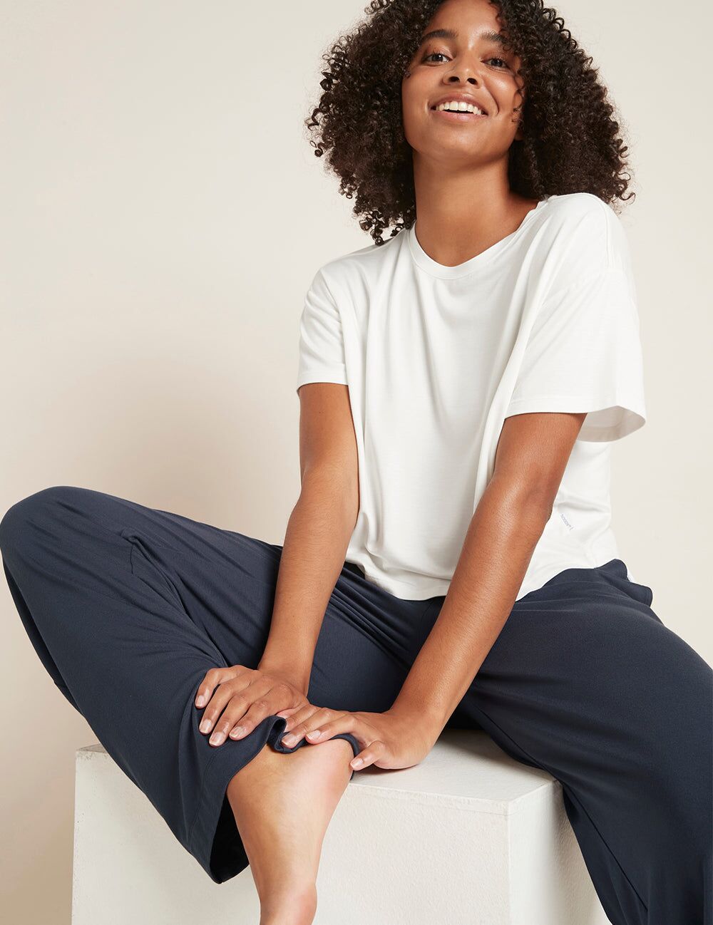 downtime crop tee natural white 2
