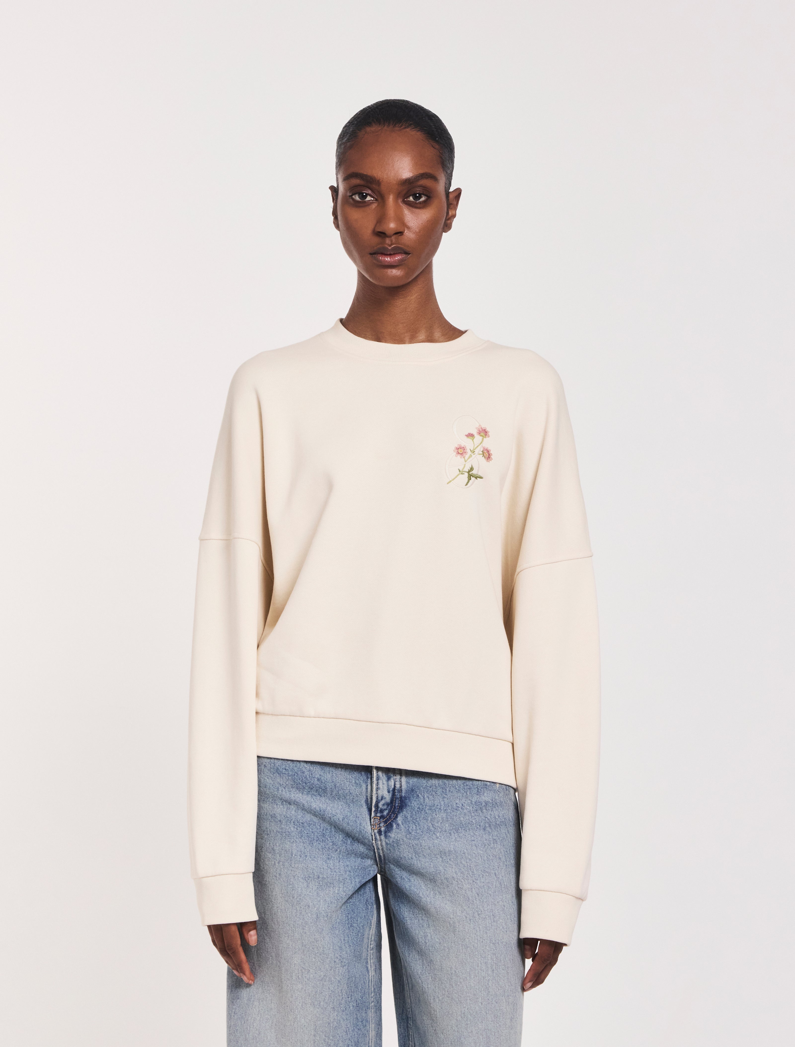 earth day sweatshirt in cream 2
