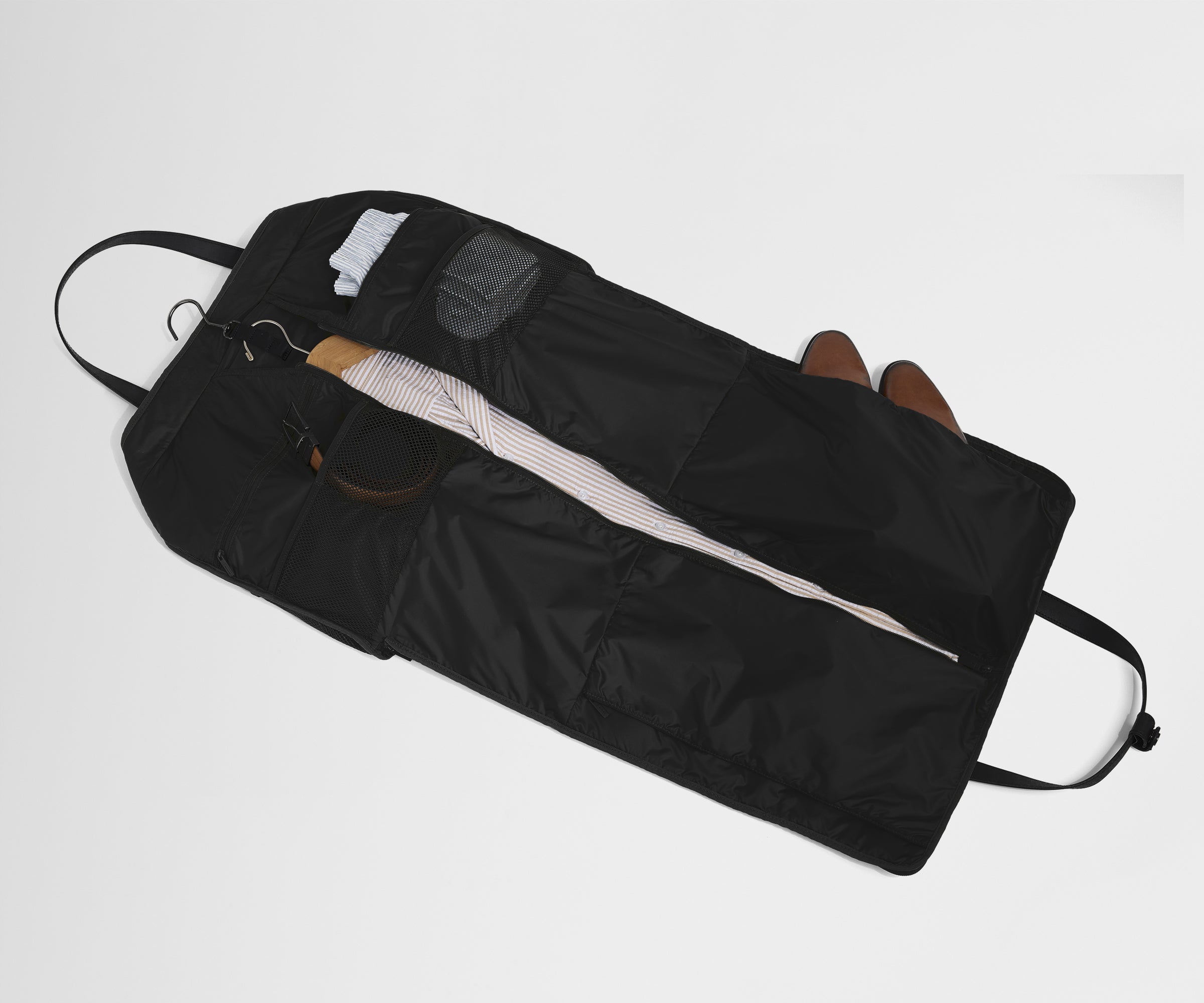 garment duffle in jet black 2