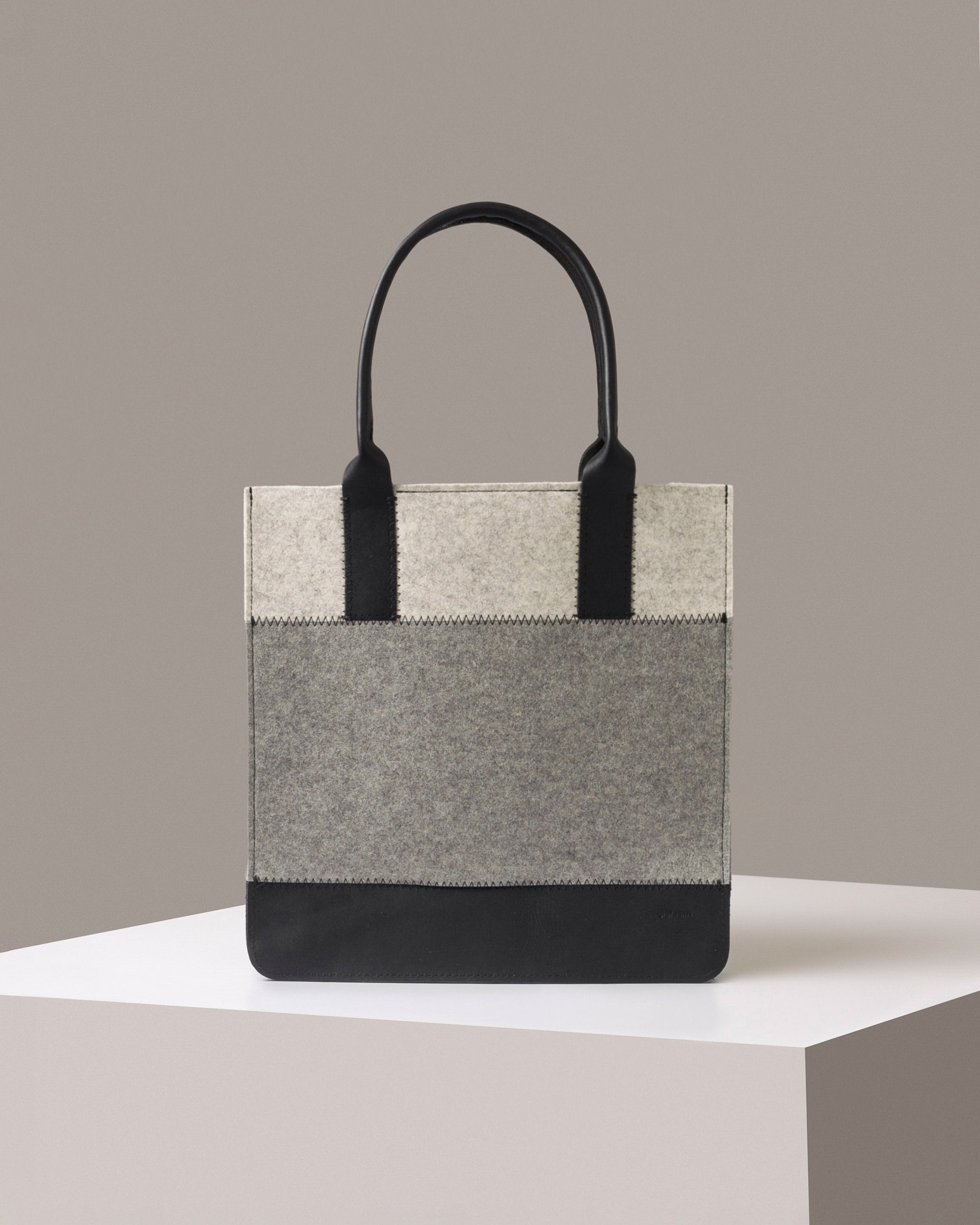 jaunt merino wool tote 2