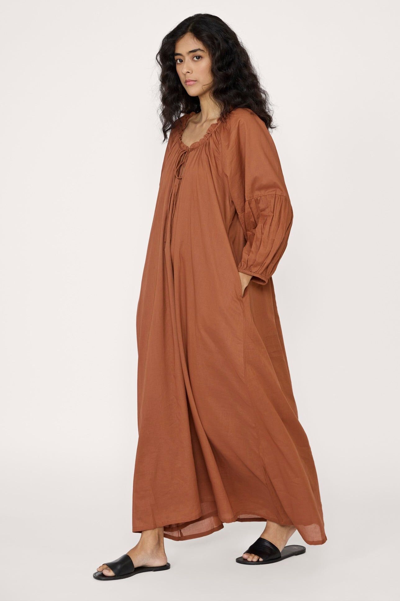 long sleeve plunge dress sample 2