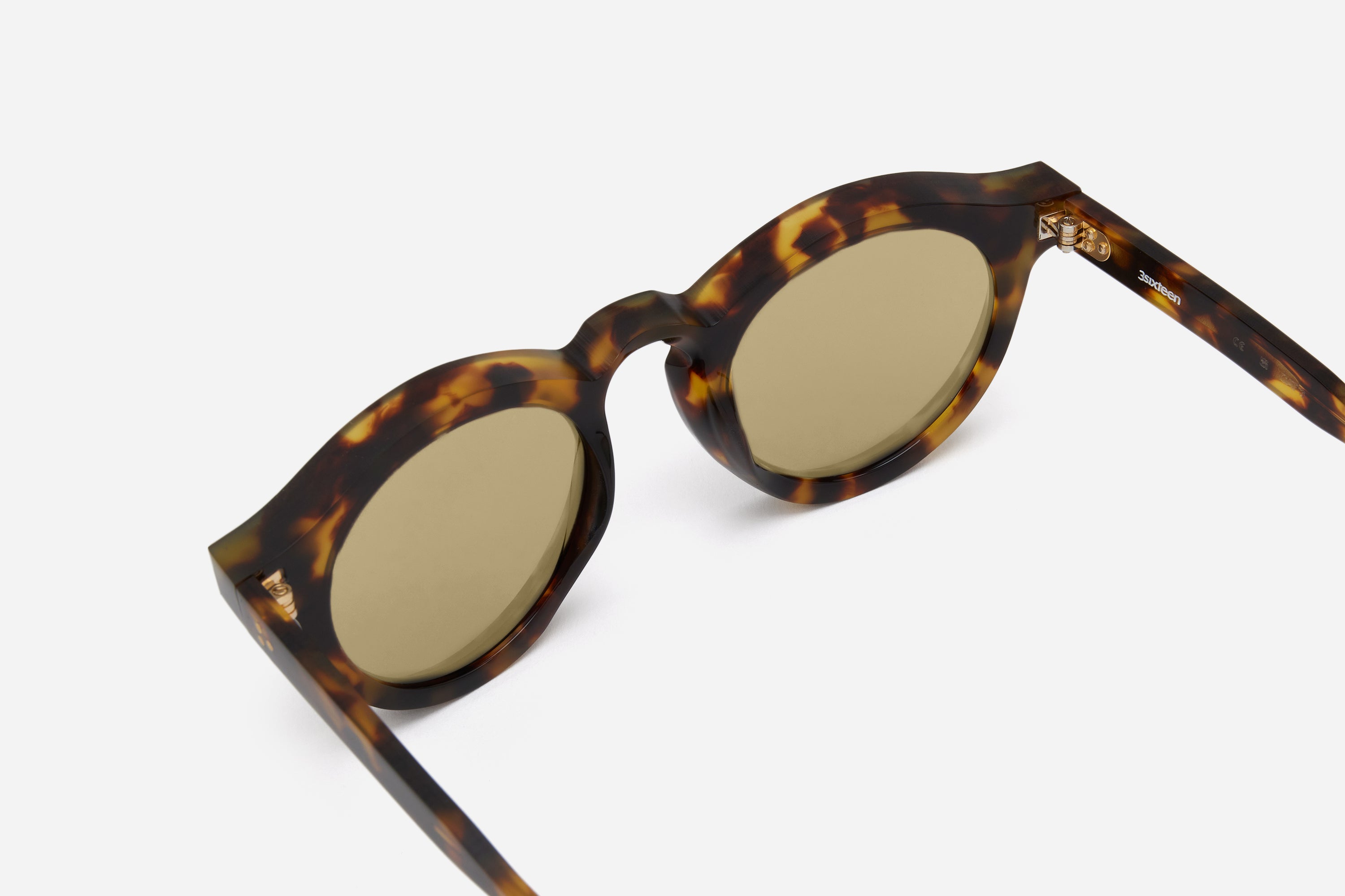 p3 round sp 01 tortoiseyellow 3