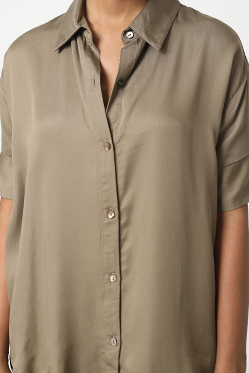 short sleeve boyfriend shirt 3