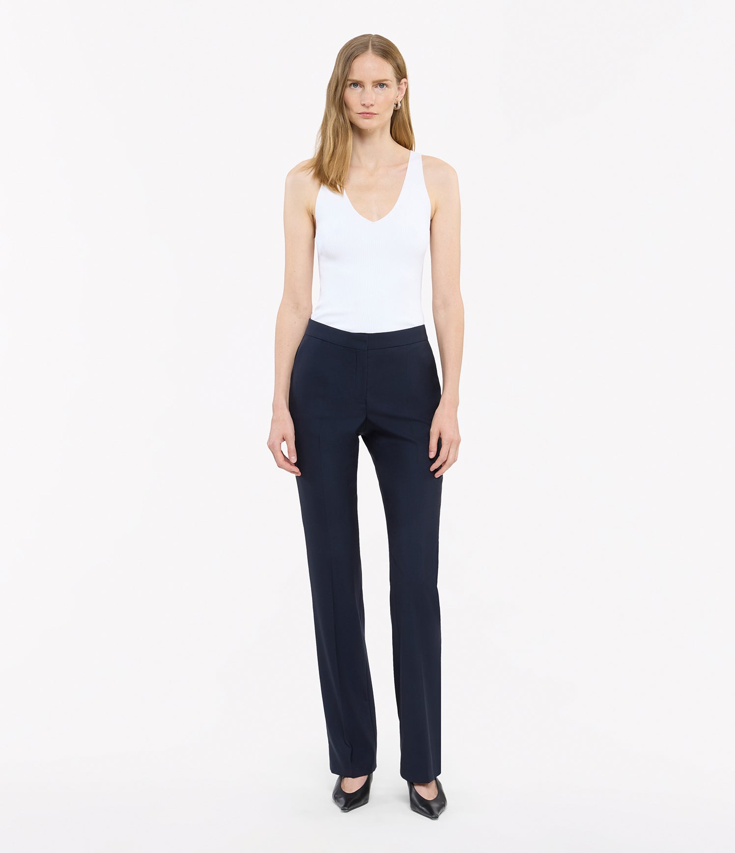 the classic trouser navy 2