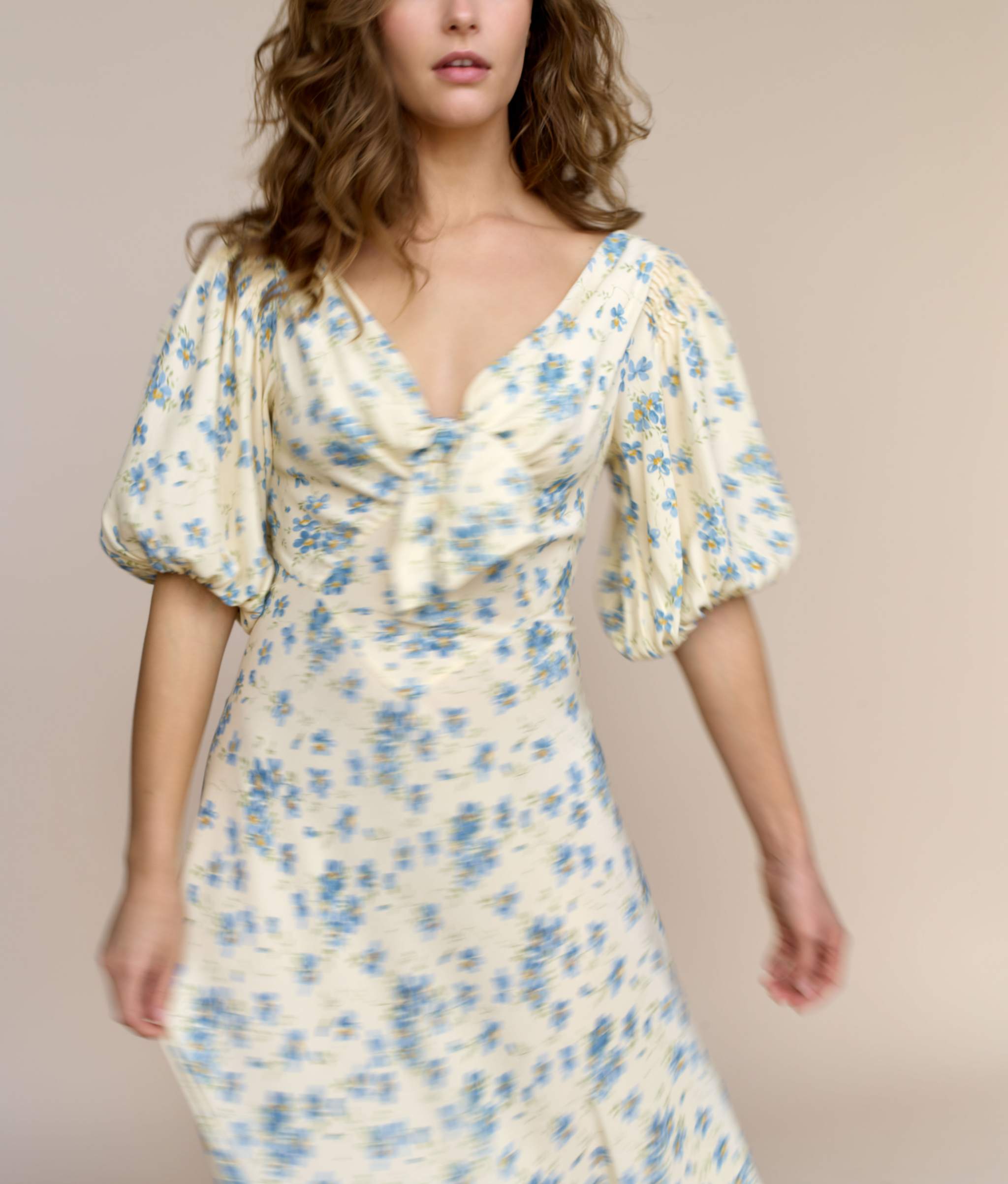 the honey dress lilies in bloom silk 2