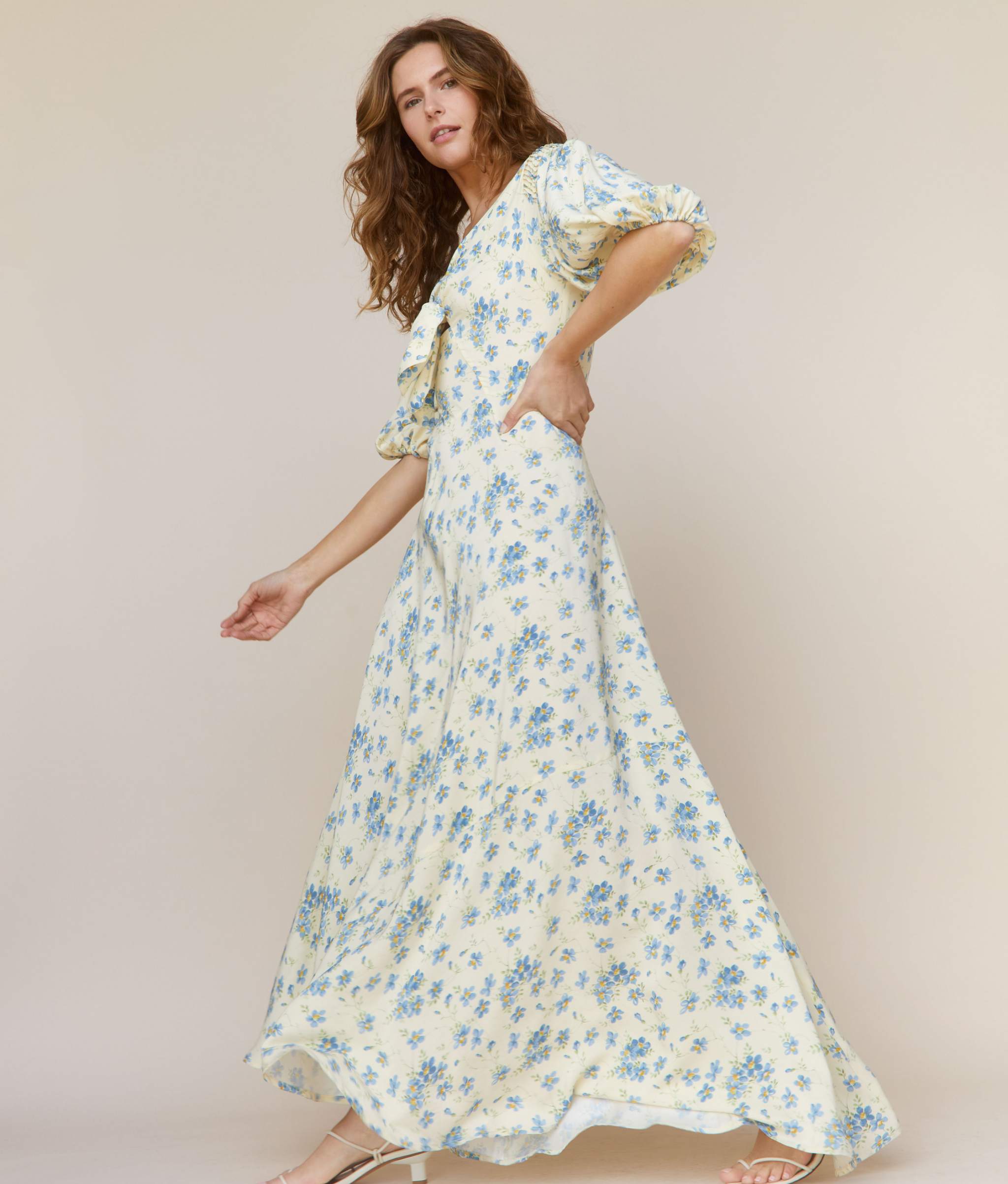 the honey dress lilies in bloom silk 3