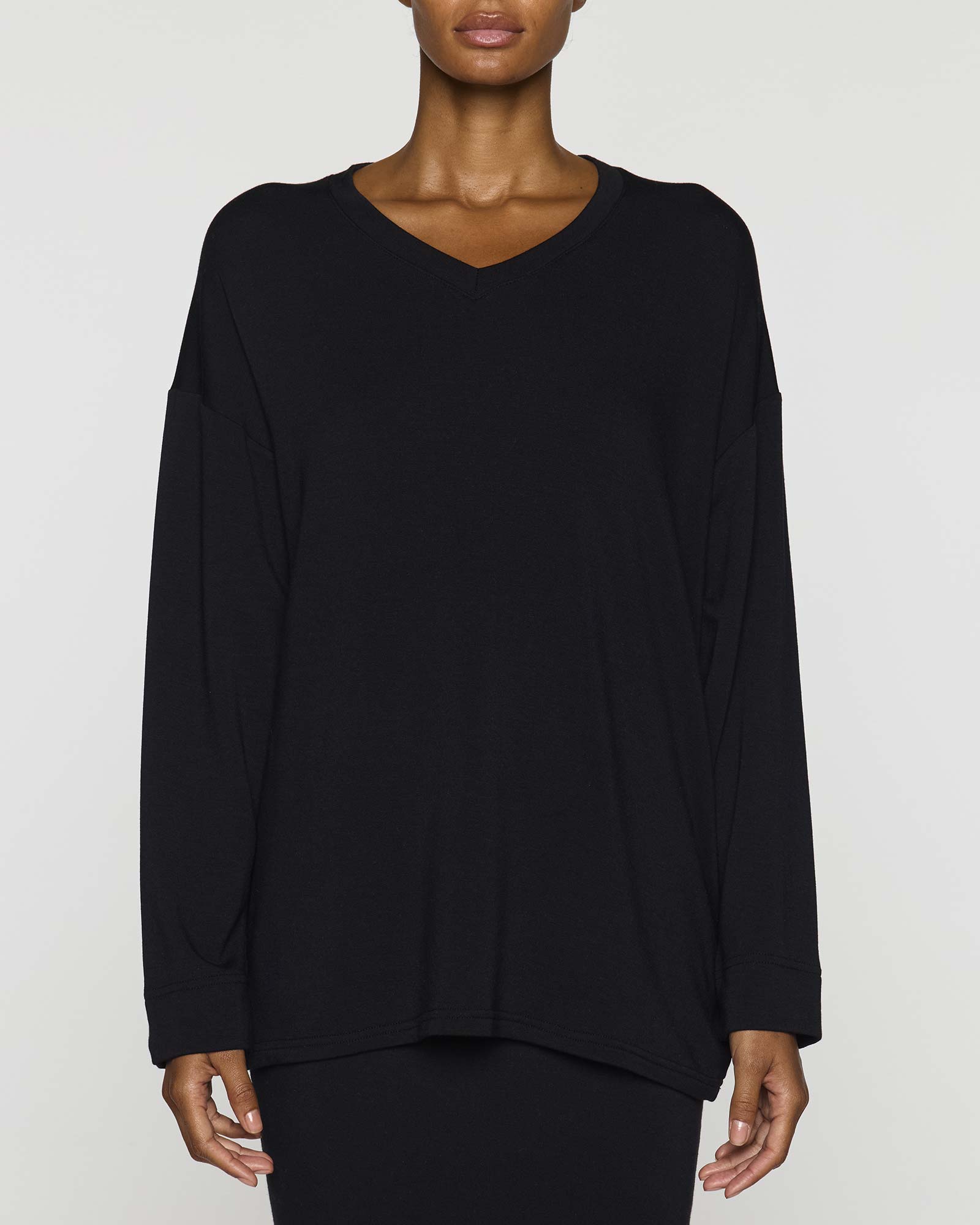 the oversized v neck 2