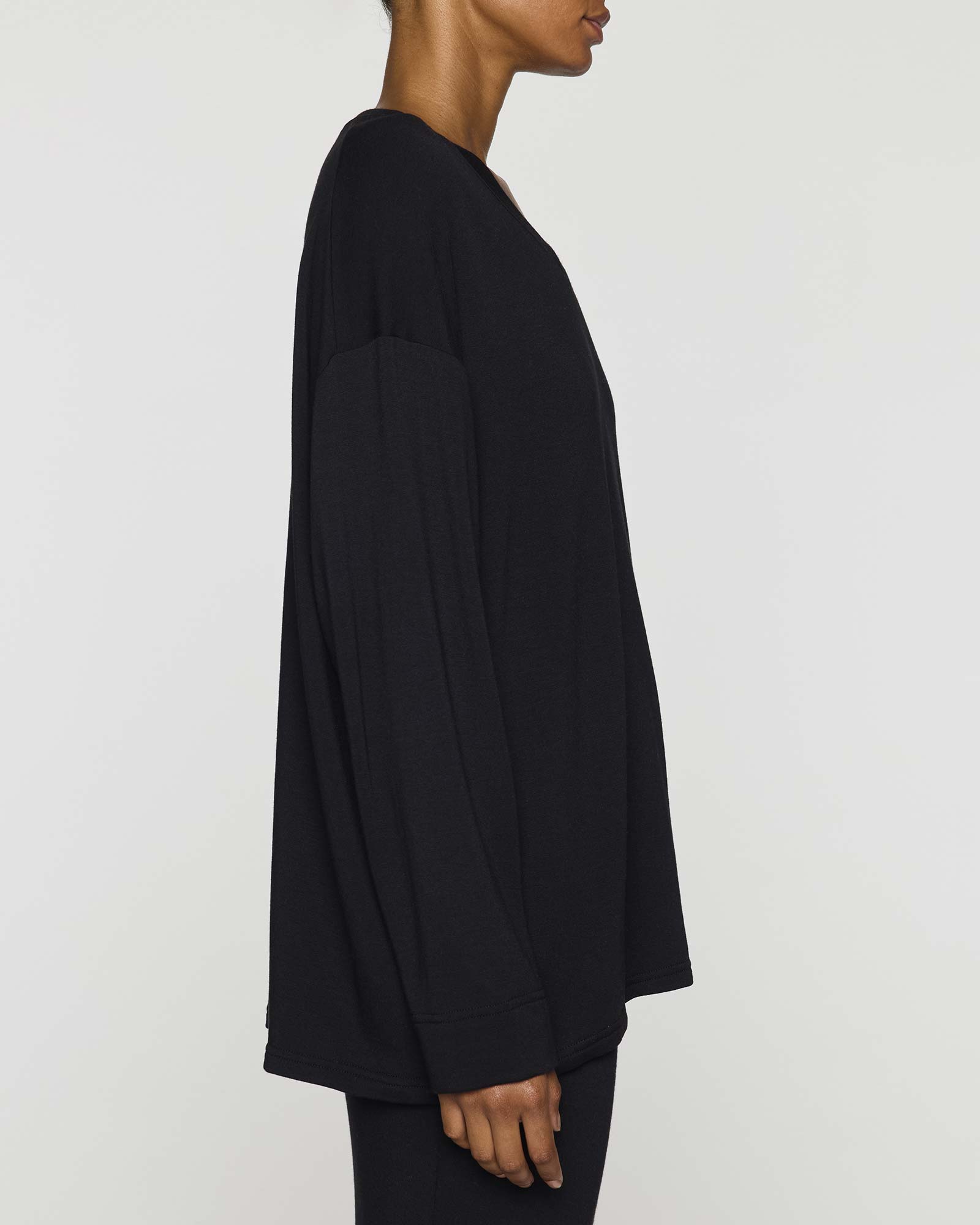 the oversized v neck 3