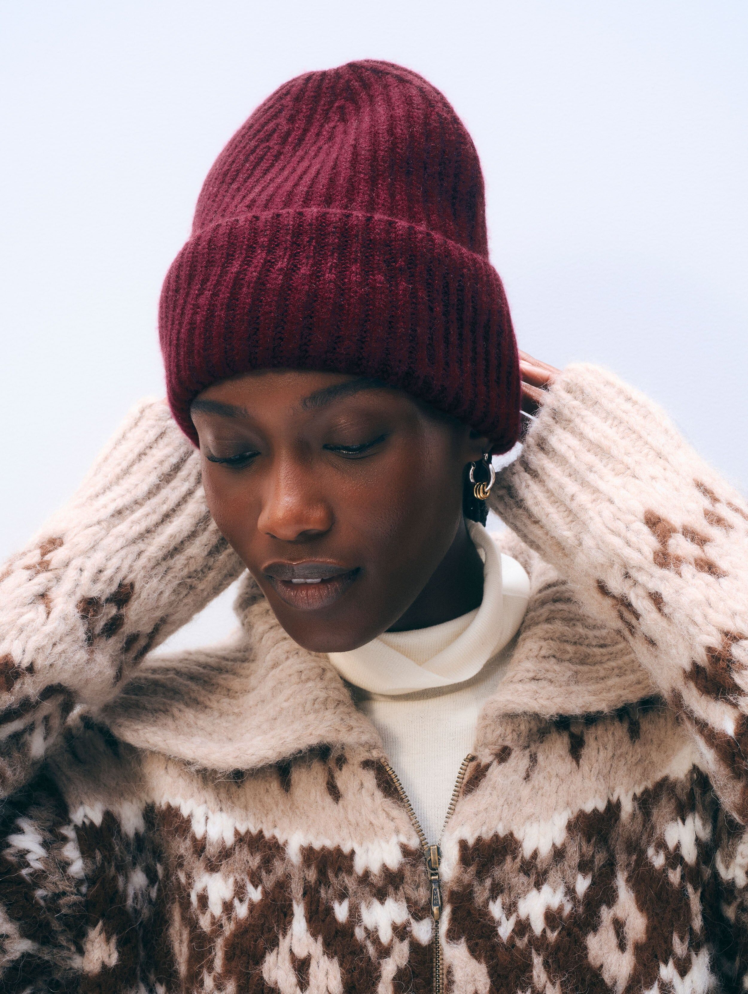 cashmere luxe ribbed beanie sangria 1