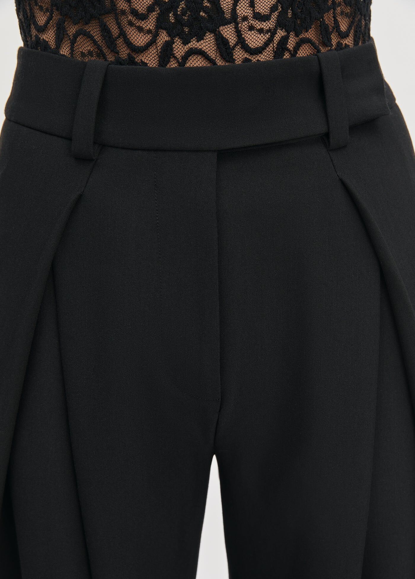 the pleats for days pant 3