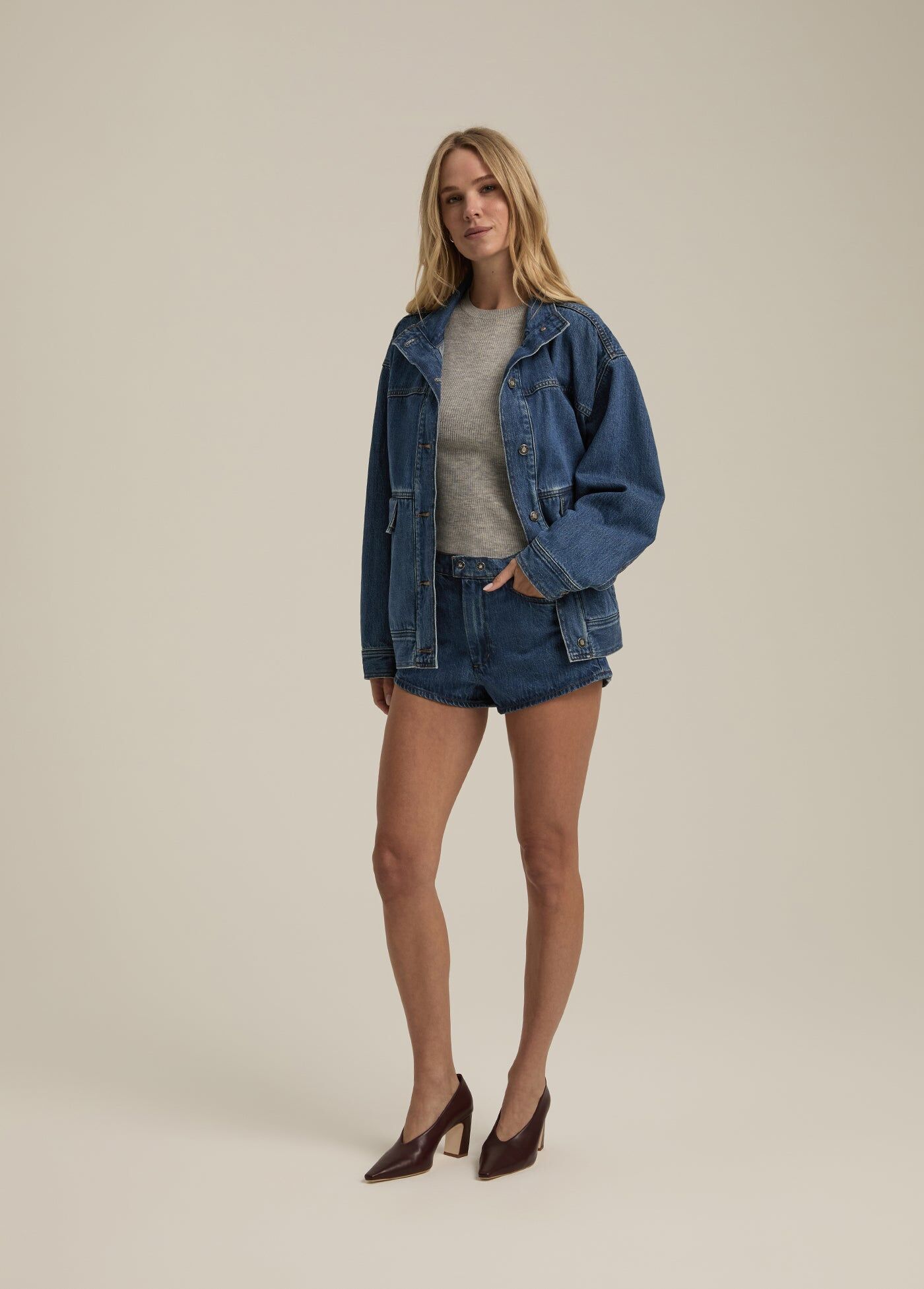 the short shorts 1