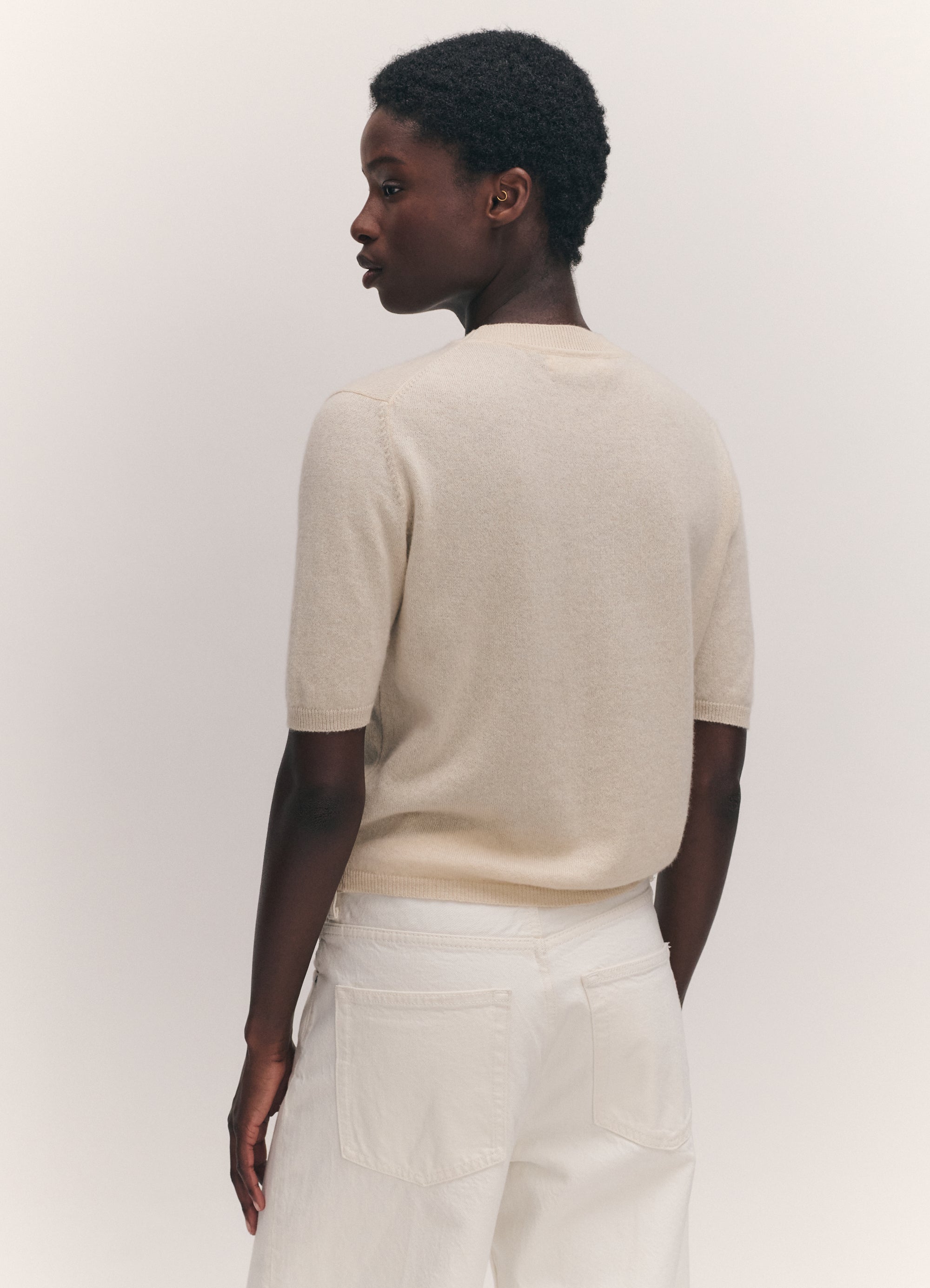 emer cashmere t shirt in canvas 2