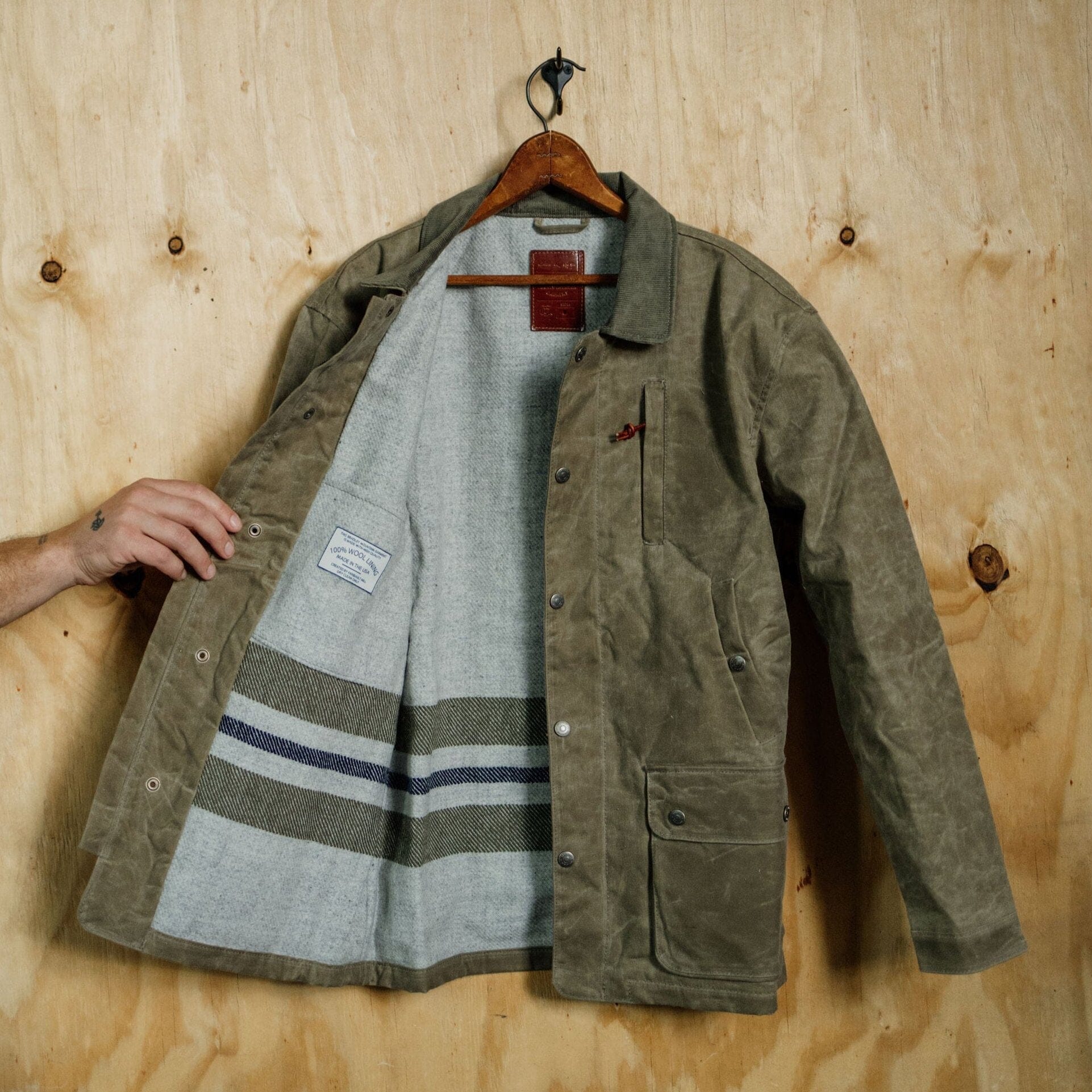 field jacket waxed tan 2