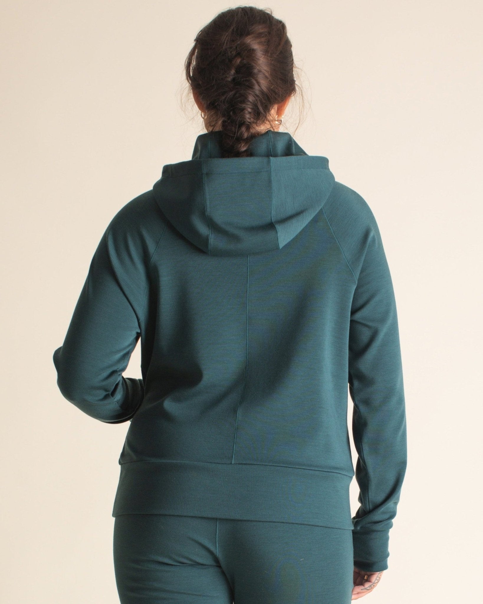 hoodie pull over 3