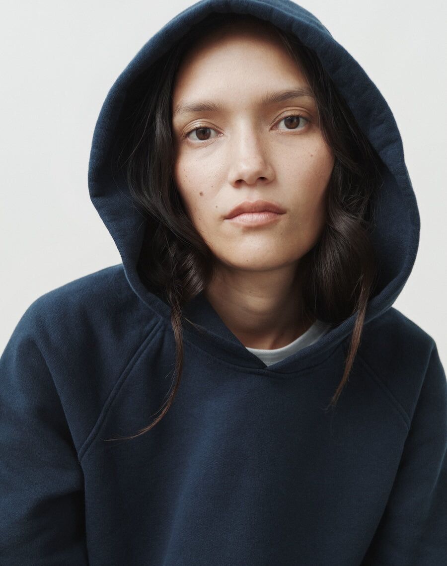 the brushed vintage fit hoody navy 2